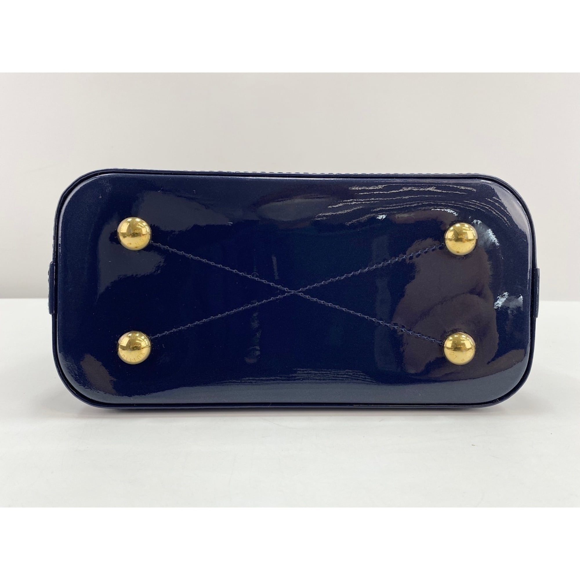 Louis Vuitton Navy Patent Leather Handbag (Pre-Owned)