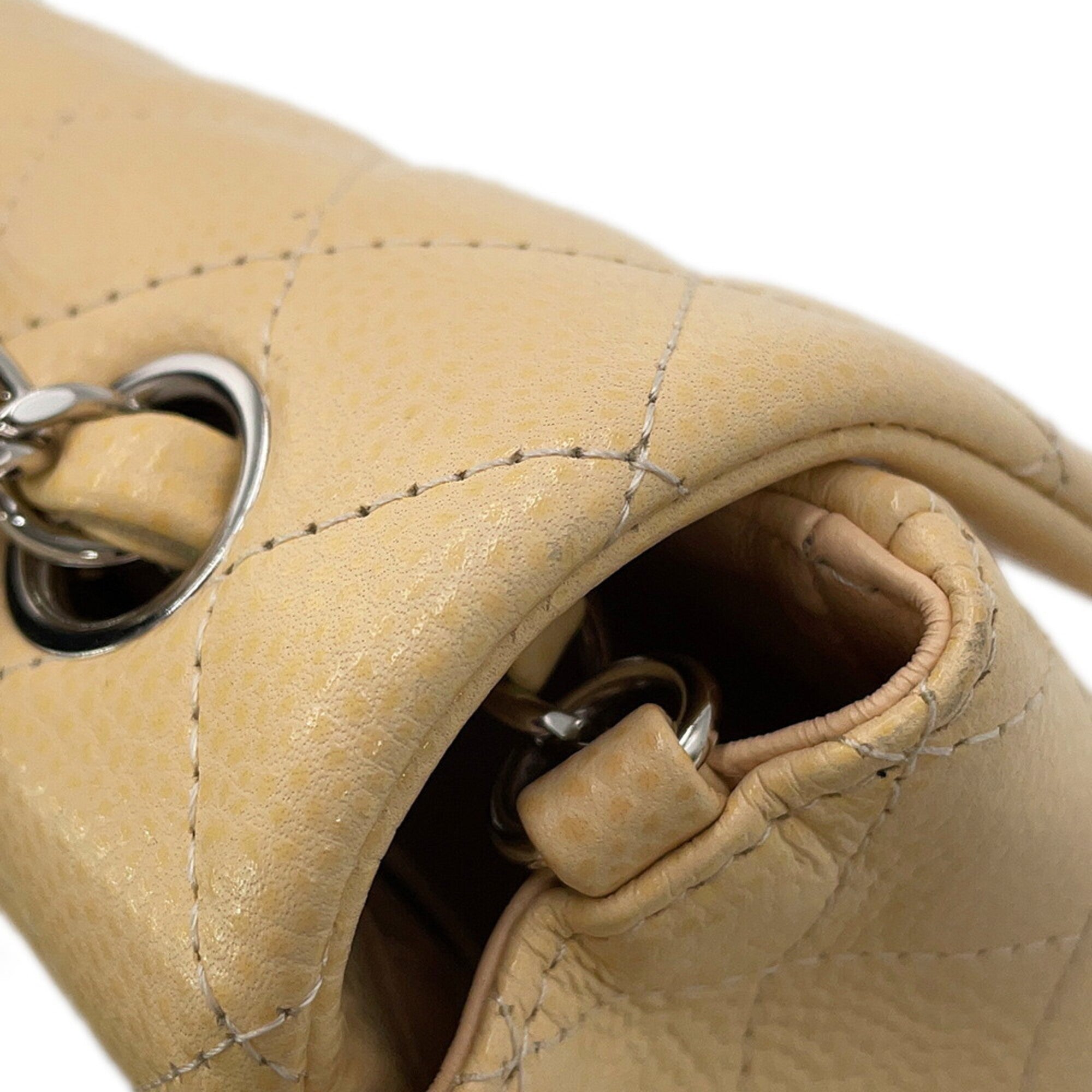 Chanel Matelasse Beige Grained Calfskin Handbag Shoulder Bag (Pre-Owned)
