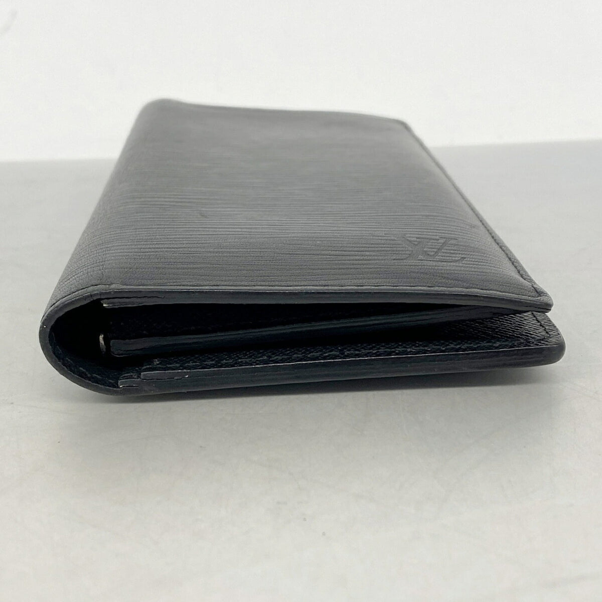 Louis Vuitton Noir Long Wallet (Bi-Fold) (Pre-Owned)