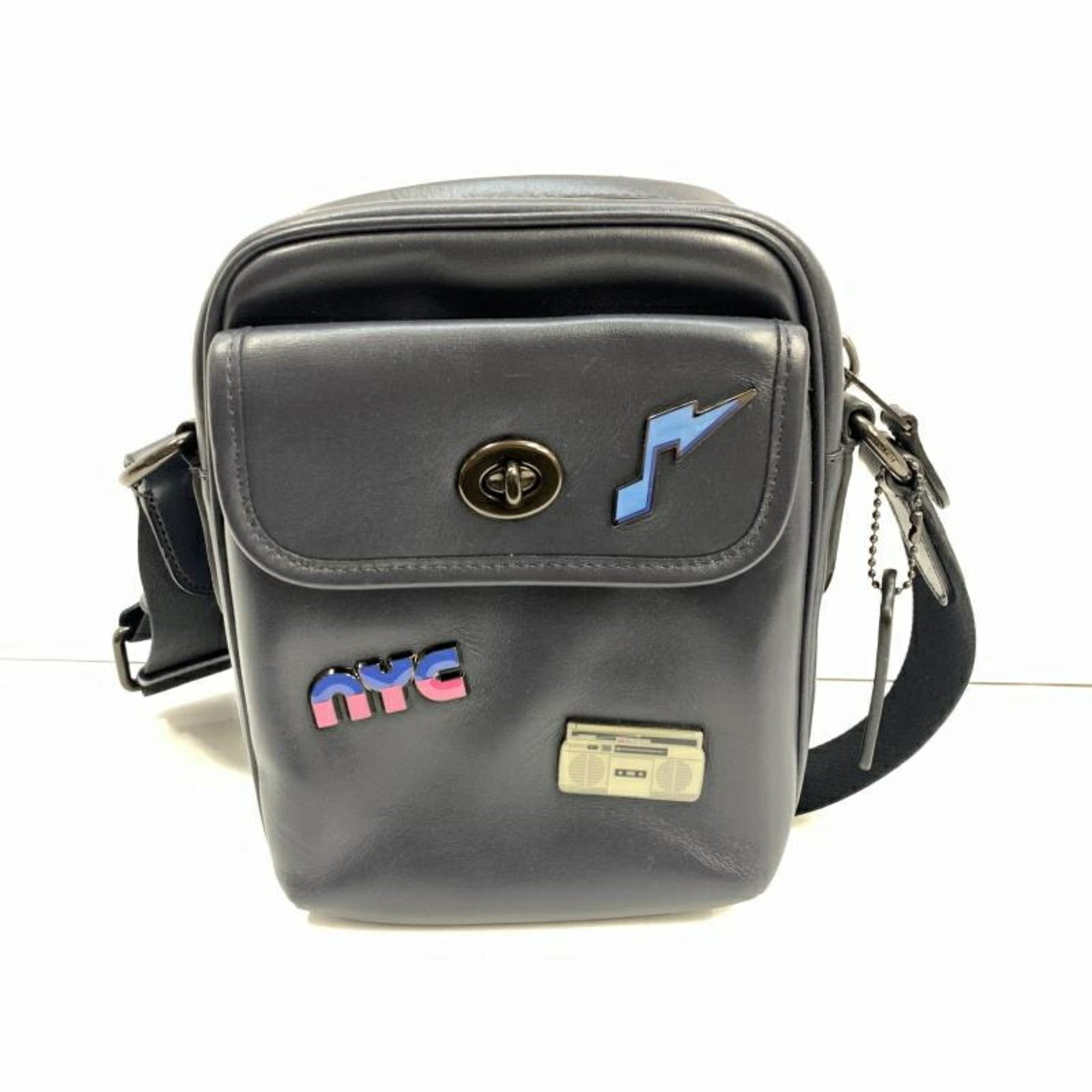 Coach Navy Leather Shoulder Bag (Pre-Owned)