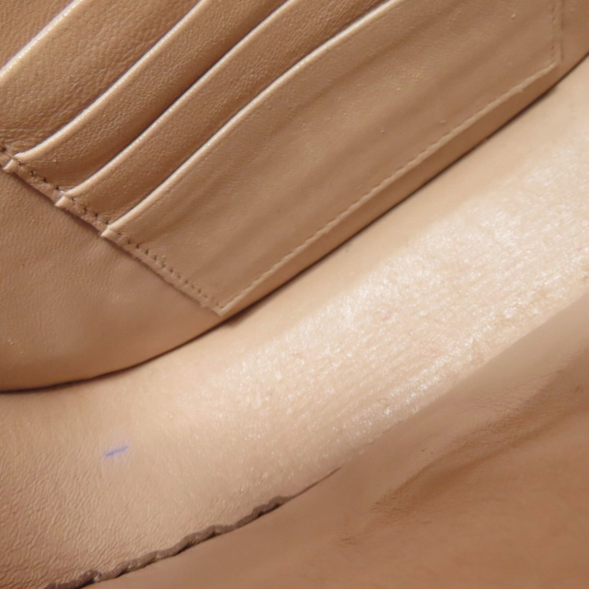 Celine Beige Leather Shoulder Bag (Pre-Owned)