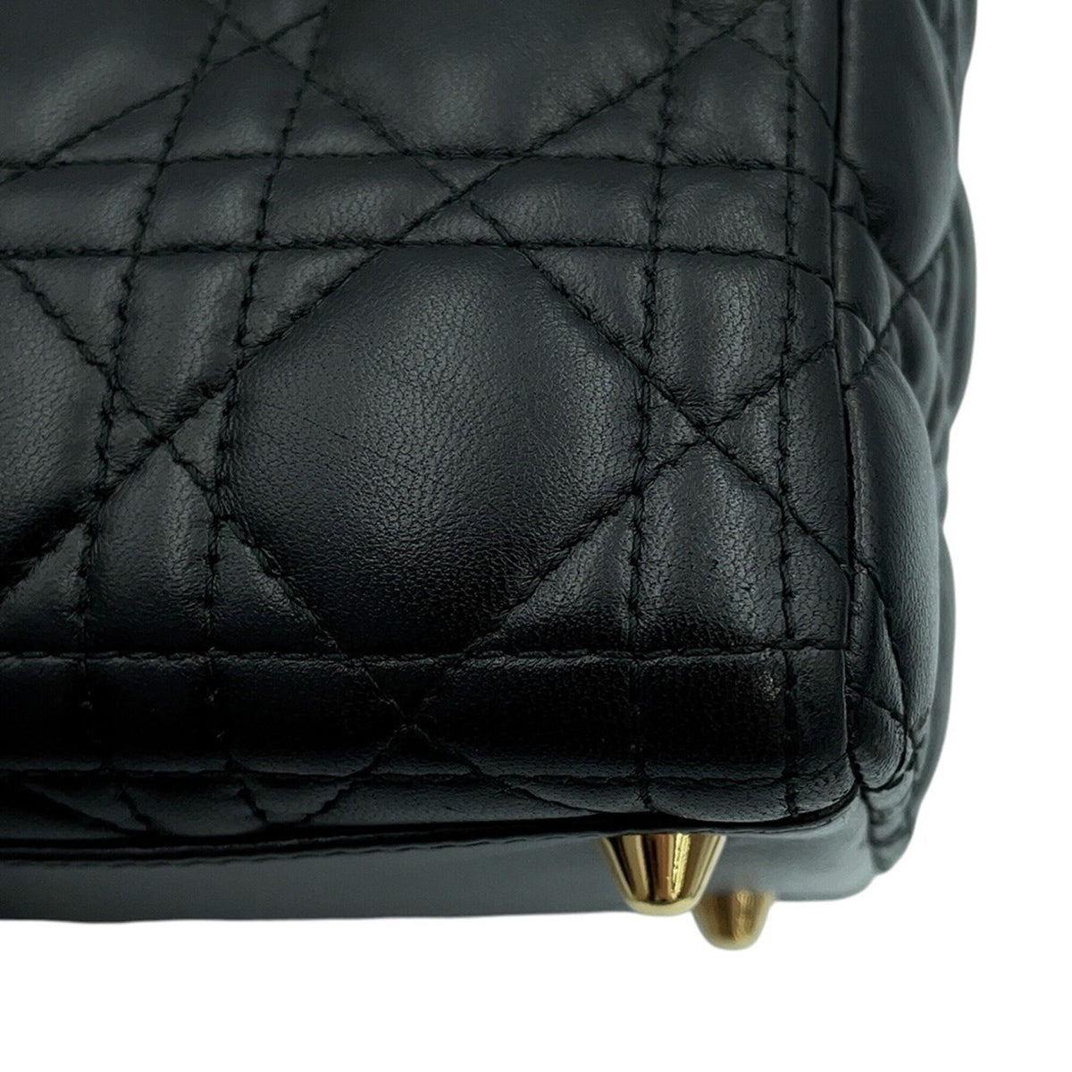 Christian Dior Black Leather Handbag (Pre-Owned)