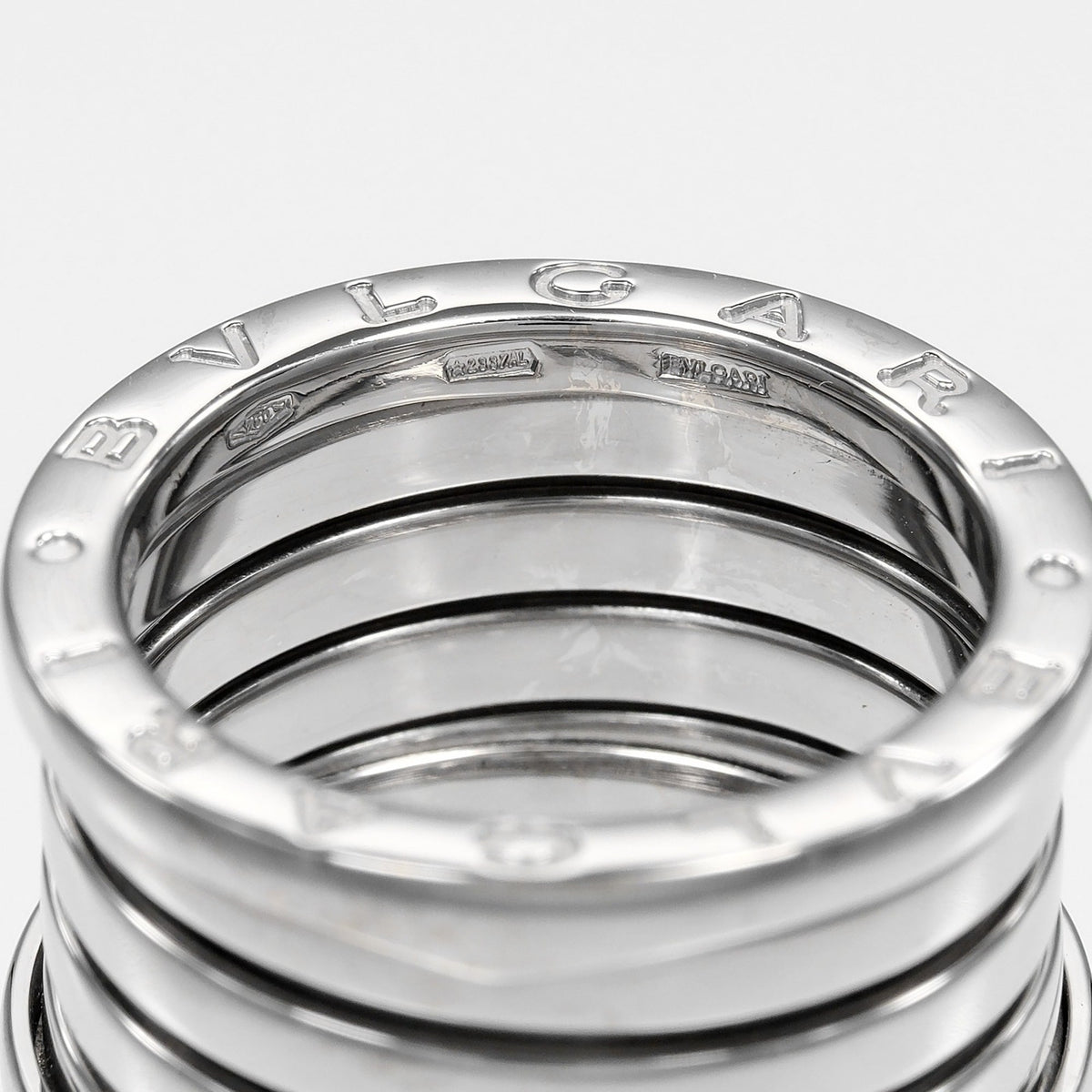 Bvlgari White Gold (18K) Band Ring (Pre-Owned)
