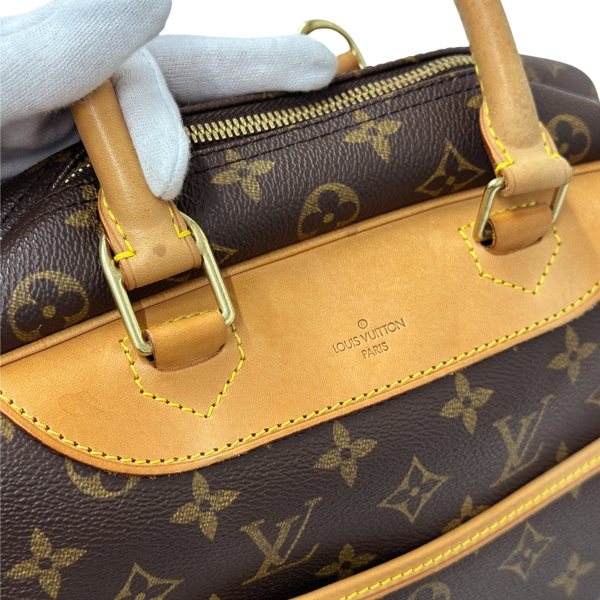 Louis Vuitton Brown Monogram Canvas Handbag (Pre-Owned)