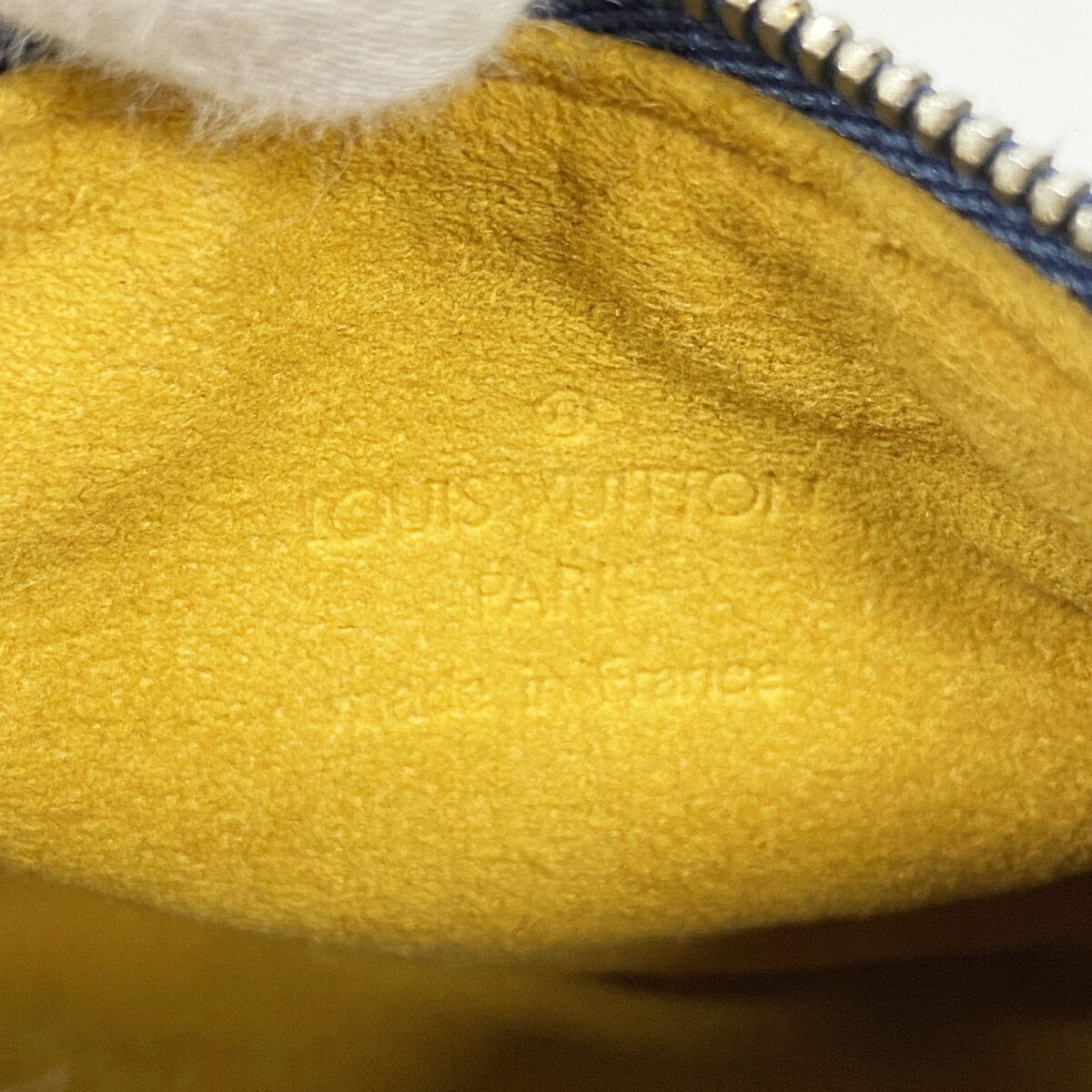 Louis Vuitton Blue Pouch (Pre-Owned)