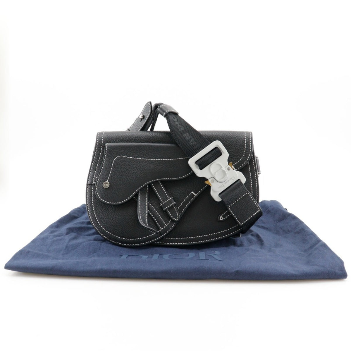 Christian Dior Black Leather Sling Bag (Pre-Owned)