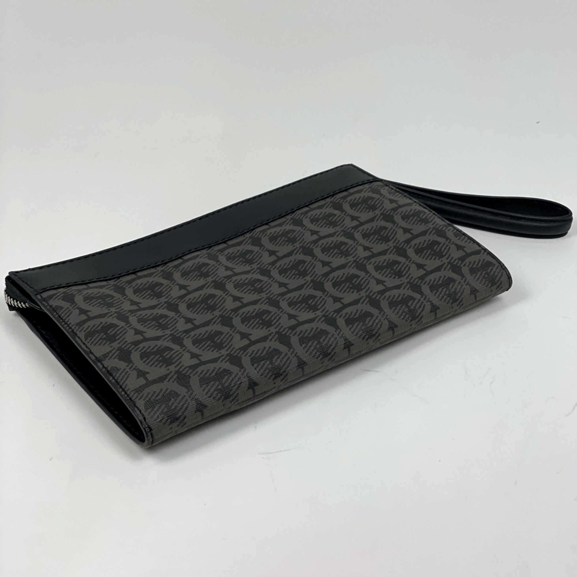 Salvatore Ferragamo Gancini Gray Coated Canvas Leather Clutch Bag (Pre-Owned)