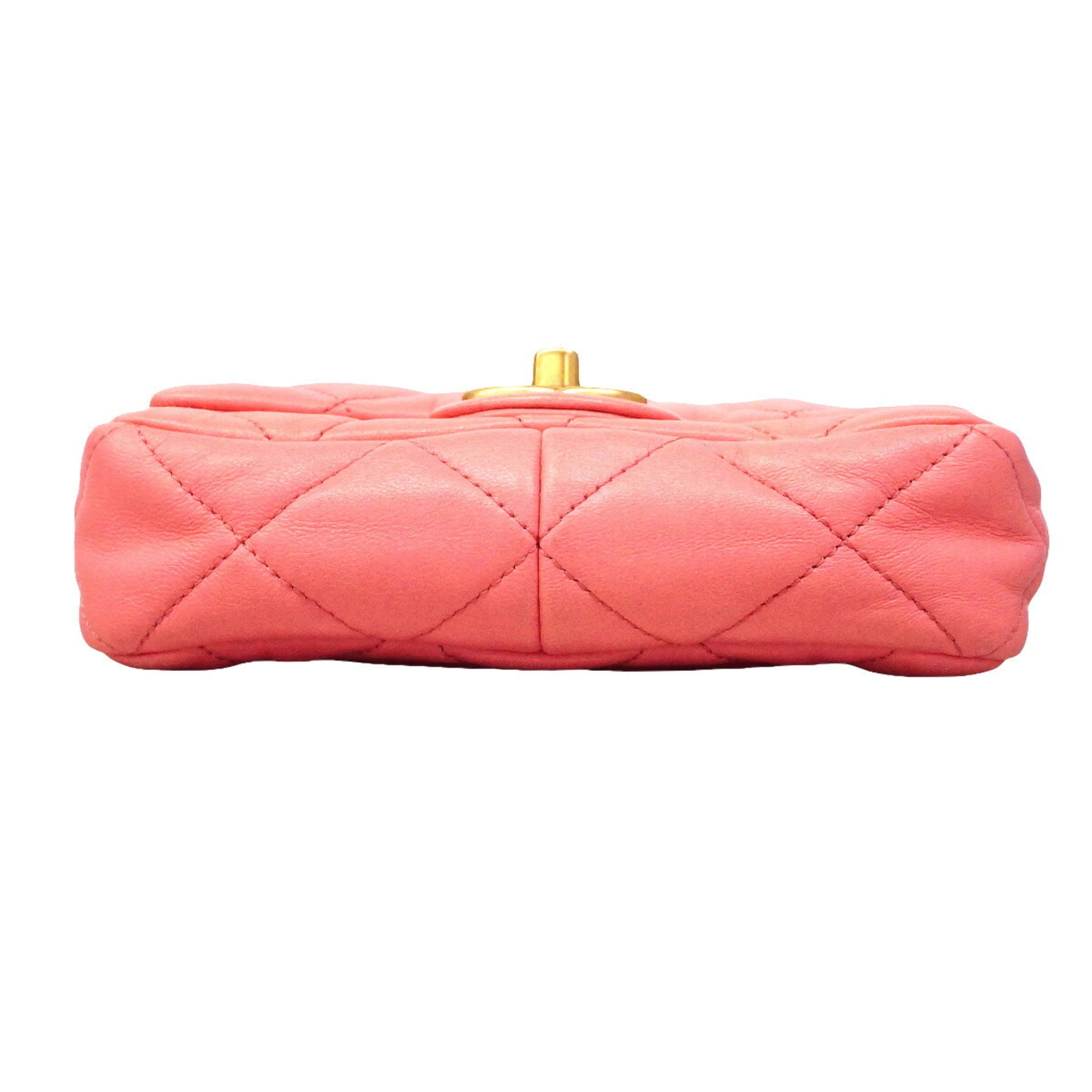 Chanel Pink Leather Shoulder Bag (Pre-Owned)