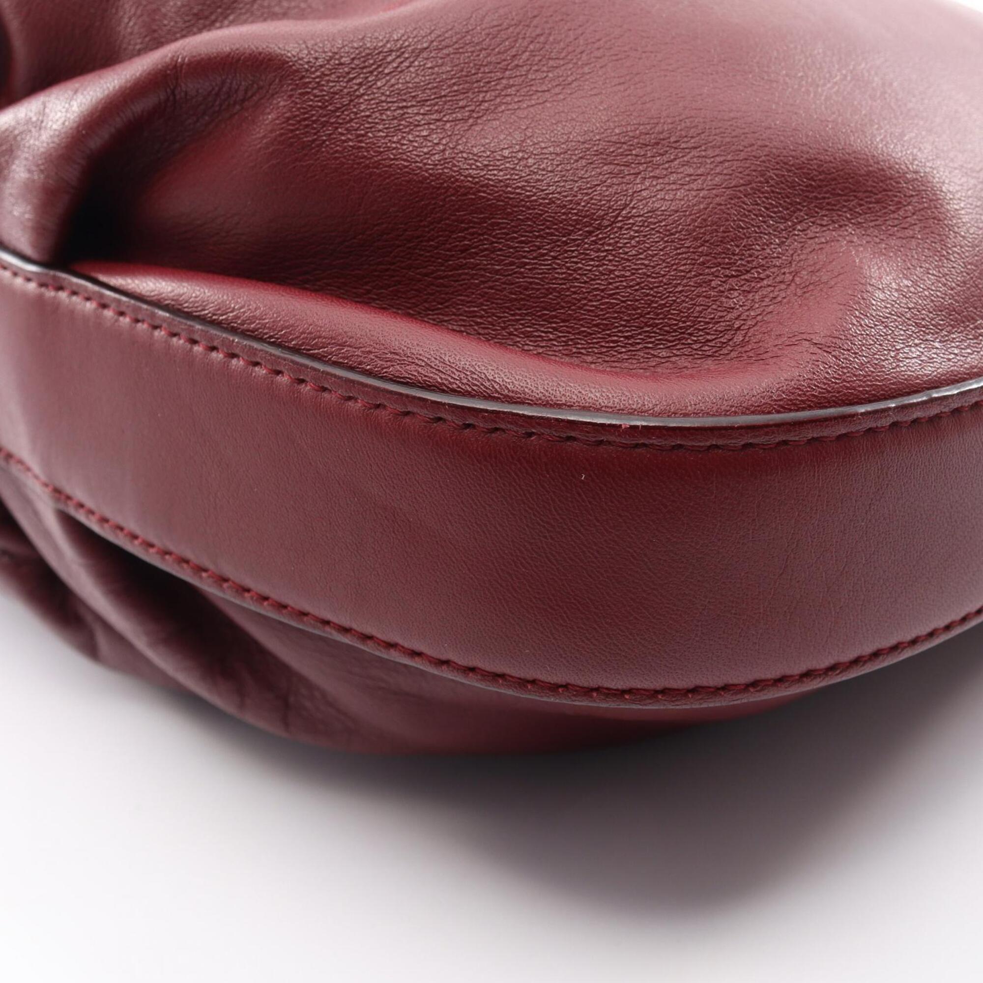 Salvatore Ferragamo Bordeaux Leather Handbag Shoulder Bag (Pre-Owned)