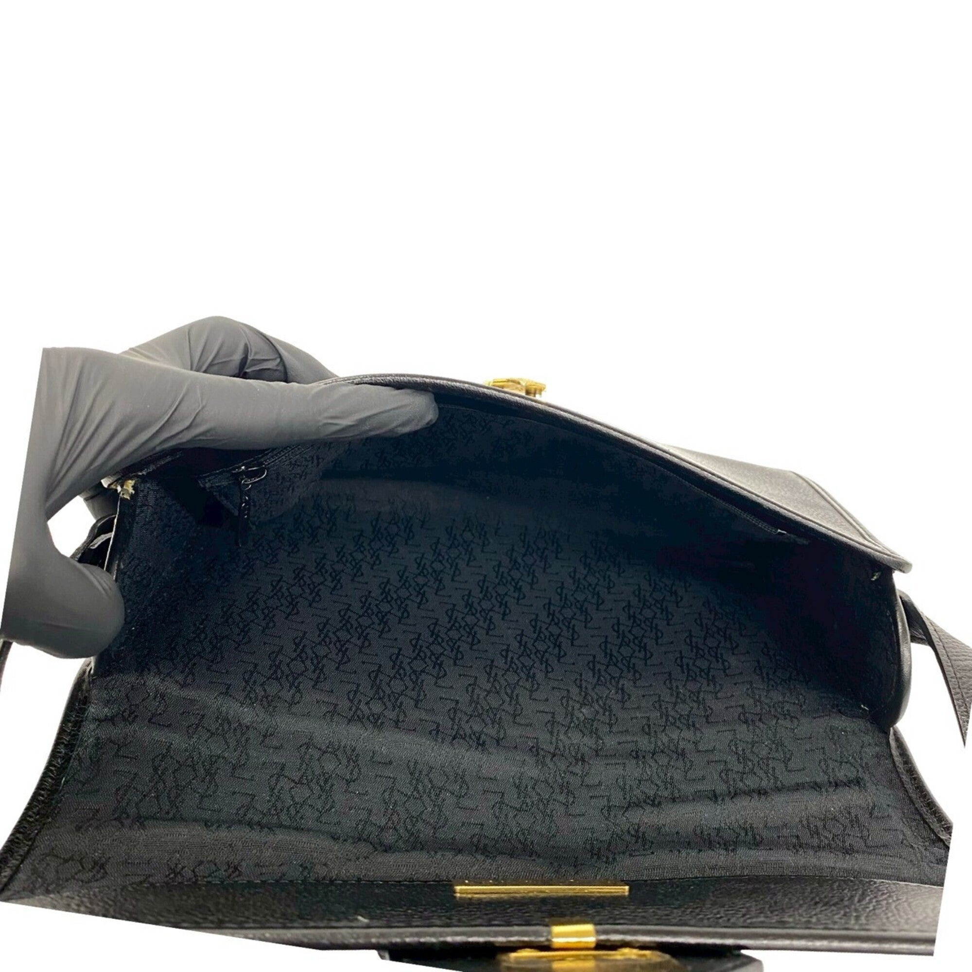 Yves Saint Laurent Black Leather Pochette Shoulder Bag (Pre-Owned)