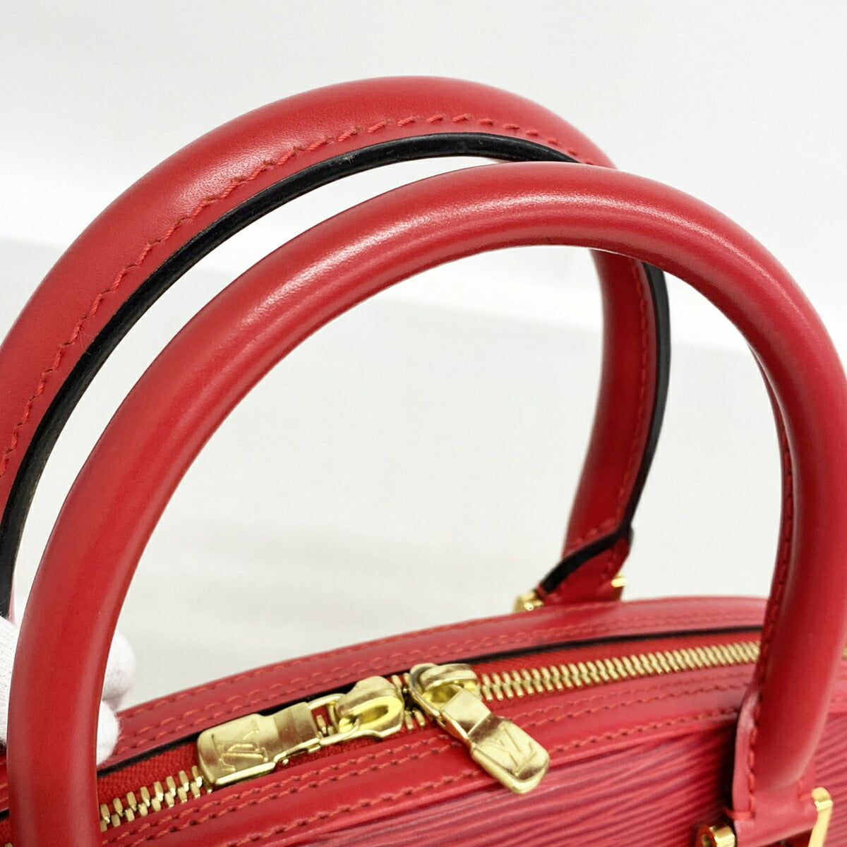 Louis Vuitton Castilian Red Handbag (Pre-Owned)