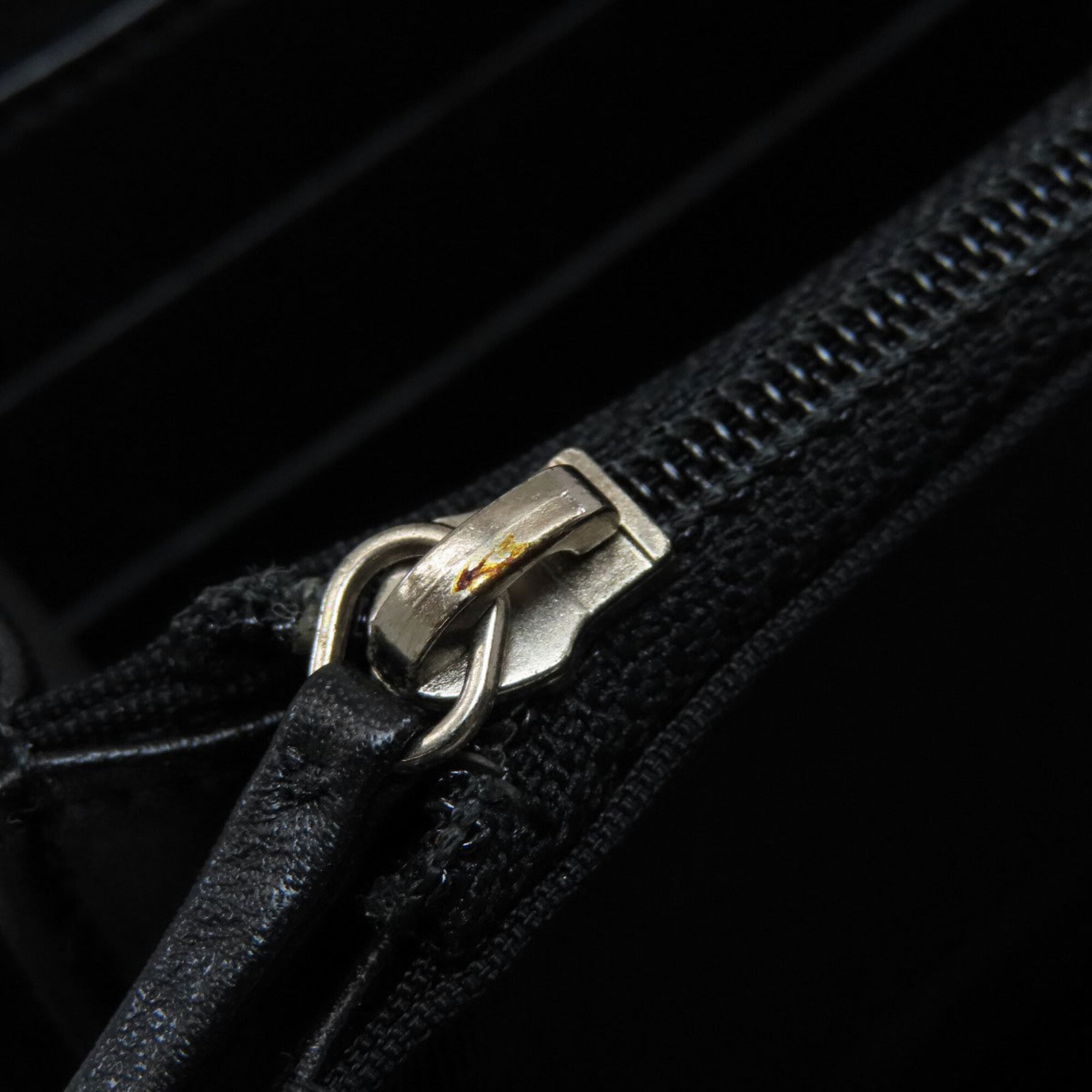 Chanel Black Leather Long Wallet (Bi-Fold) (Pre-Owned)