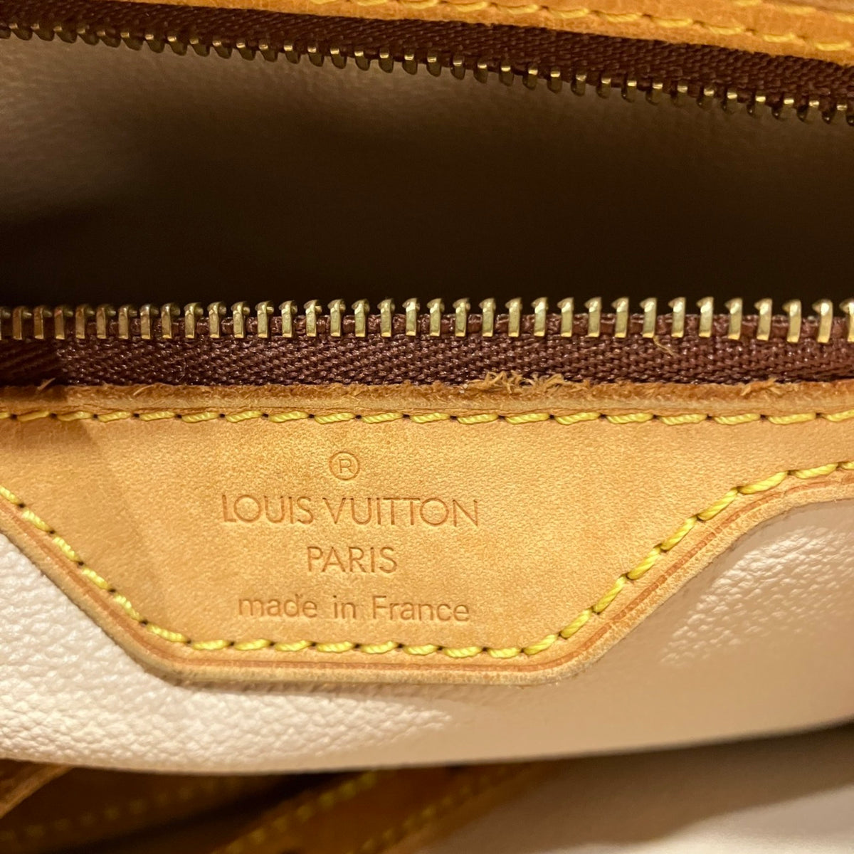 Louis Vuitton Monogram Monogram Monogram Shoulder Bag (Pre-Owned)