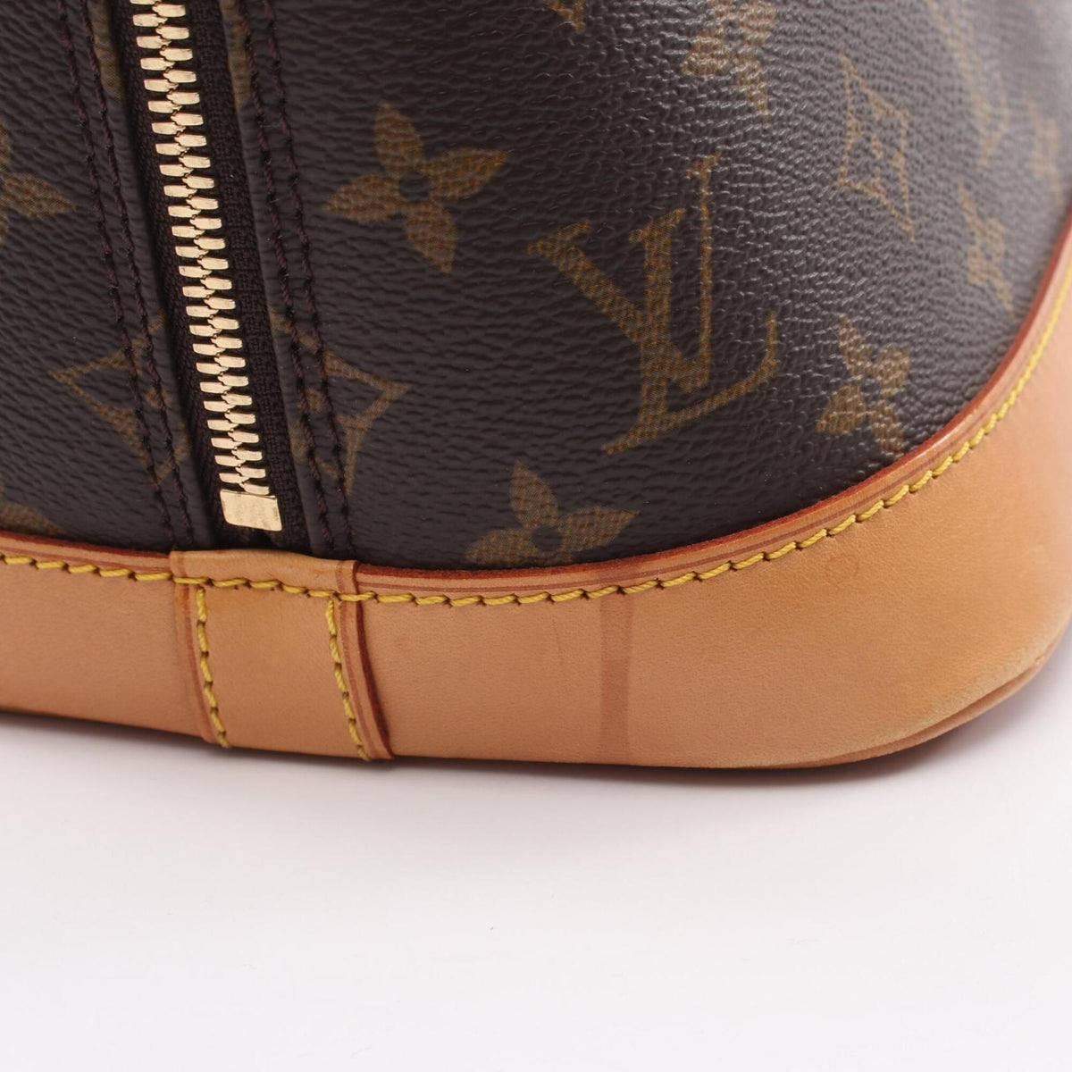 Louis Vuitton Brown Pvc Coated Canvas Leather Handbag (Pre-Owned)