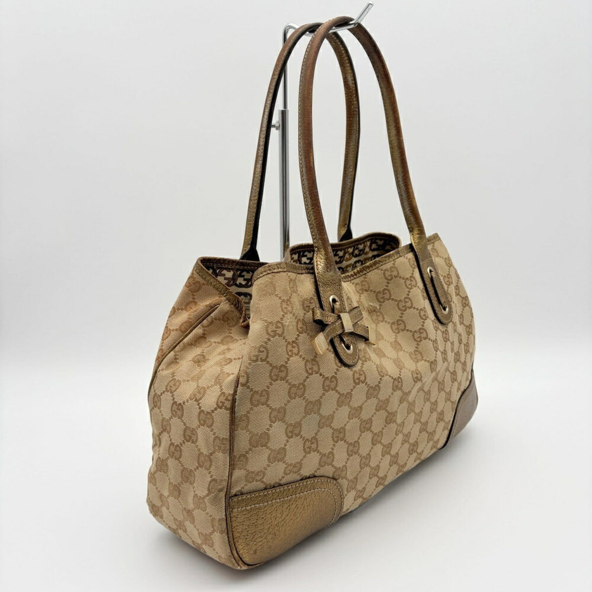 Gucci Beige Gold Gg Canvas Leather Shoulder Bag Tote Bag (Pre-Owned)