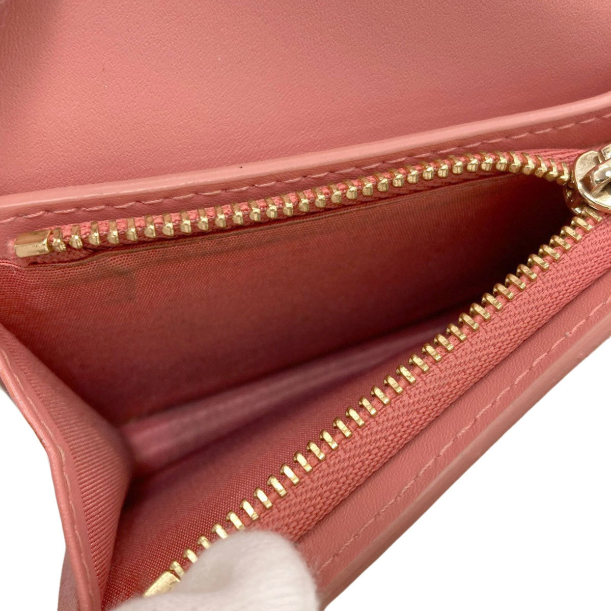 Salvatore Ferragamo Brown Pink Leather Wallet (Bi-Fold) (Pre-Owned)