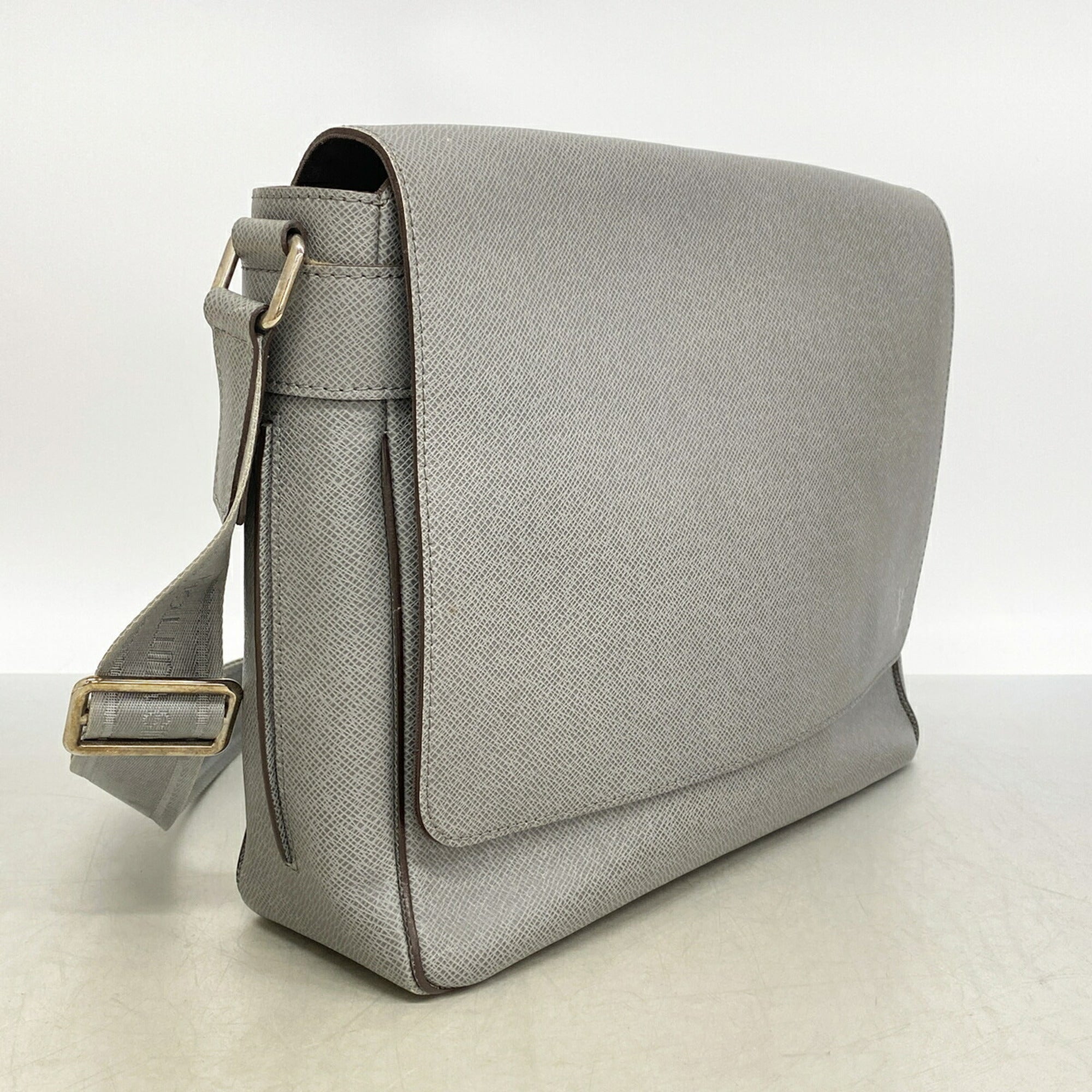 Louis Vuitton Glacier Shoulder Bag (Pre-Owned)