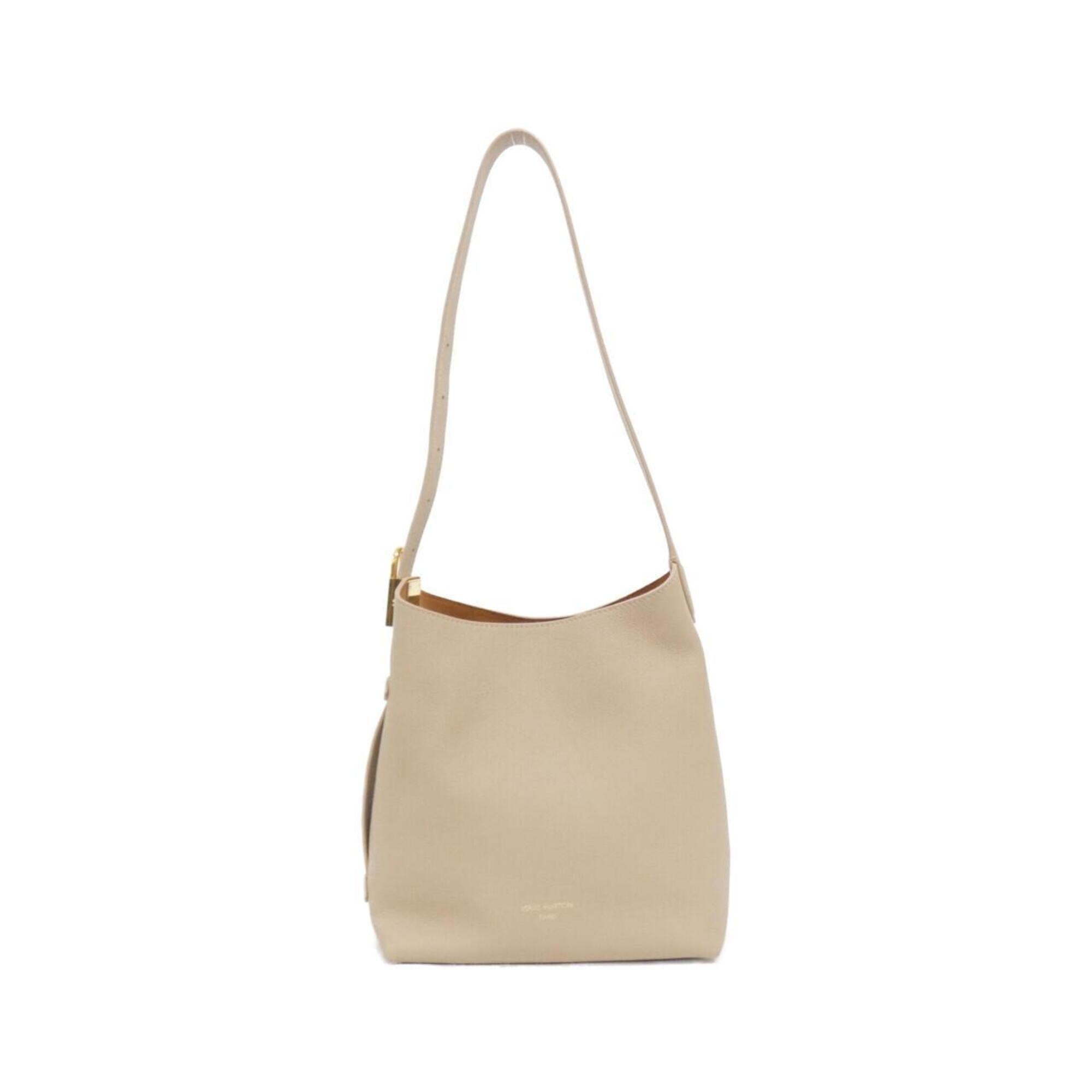 Louis Vuitton Beige Leather Pouch Shoulder Bag (Pre-Owned)
