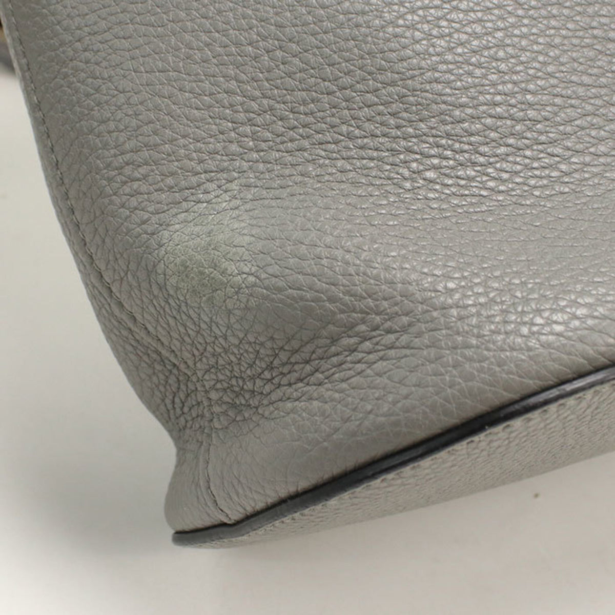 Prada Gray Leather Shoulder Bag (Pre-Owned)