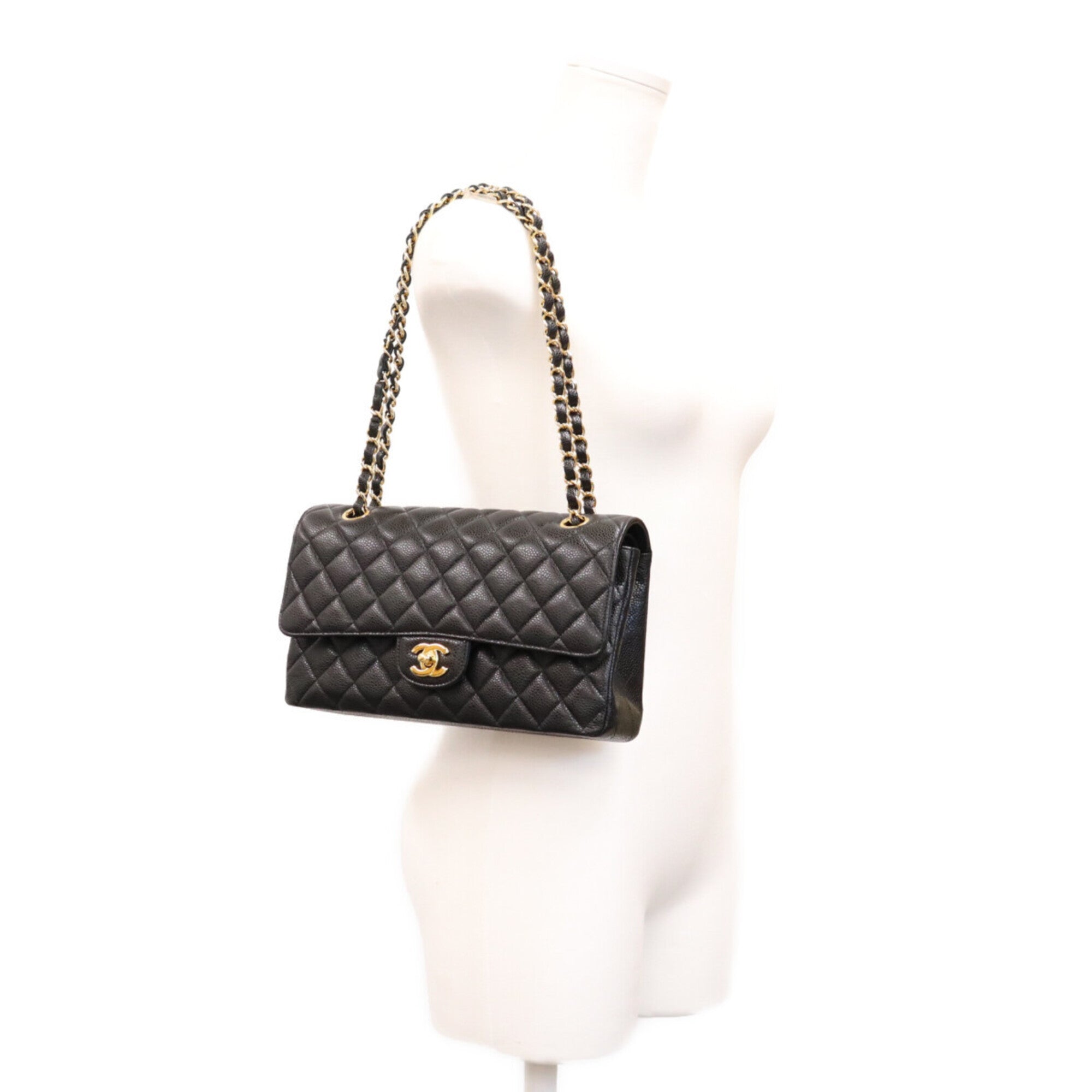 Chanel Black Grained Calfskin Shoulder Bag (Pre-Owned)