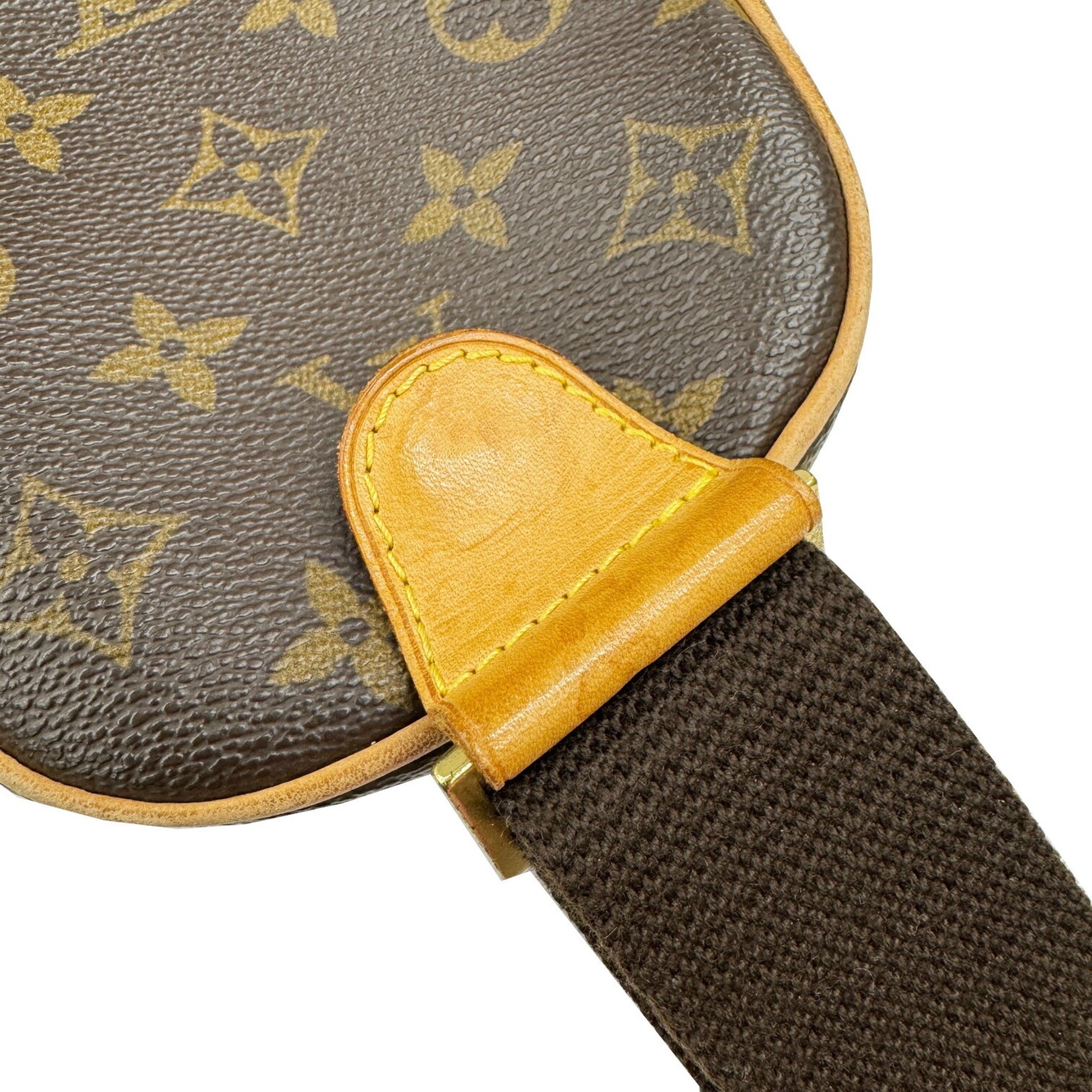 Louis Vuitton Brown Monogram Monogram Shoulder Bag Sling Bag (Pre-Owned)