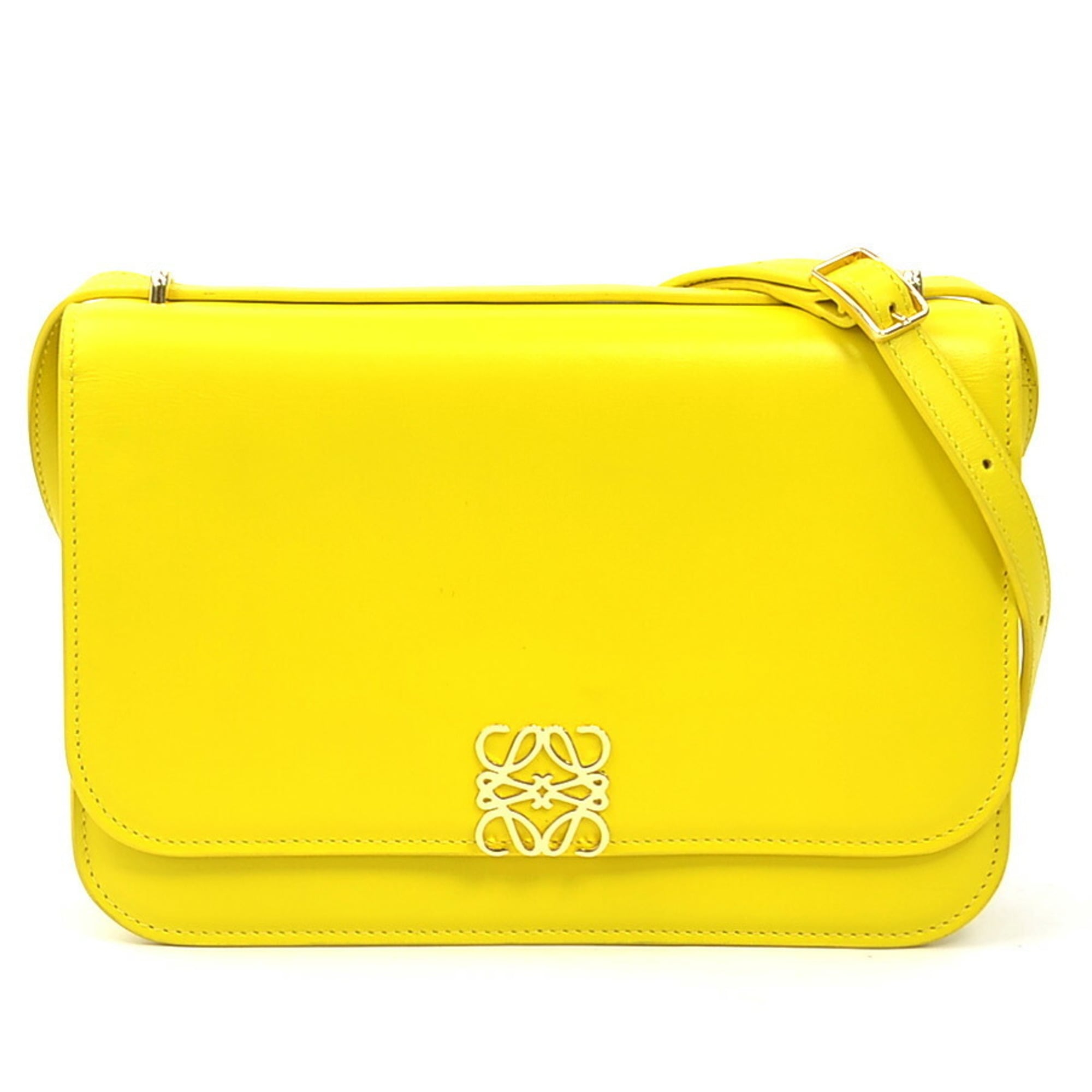 Loewe Yellow Leather Shoulder Bag (Pre-Owned)