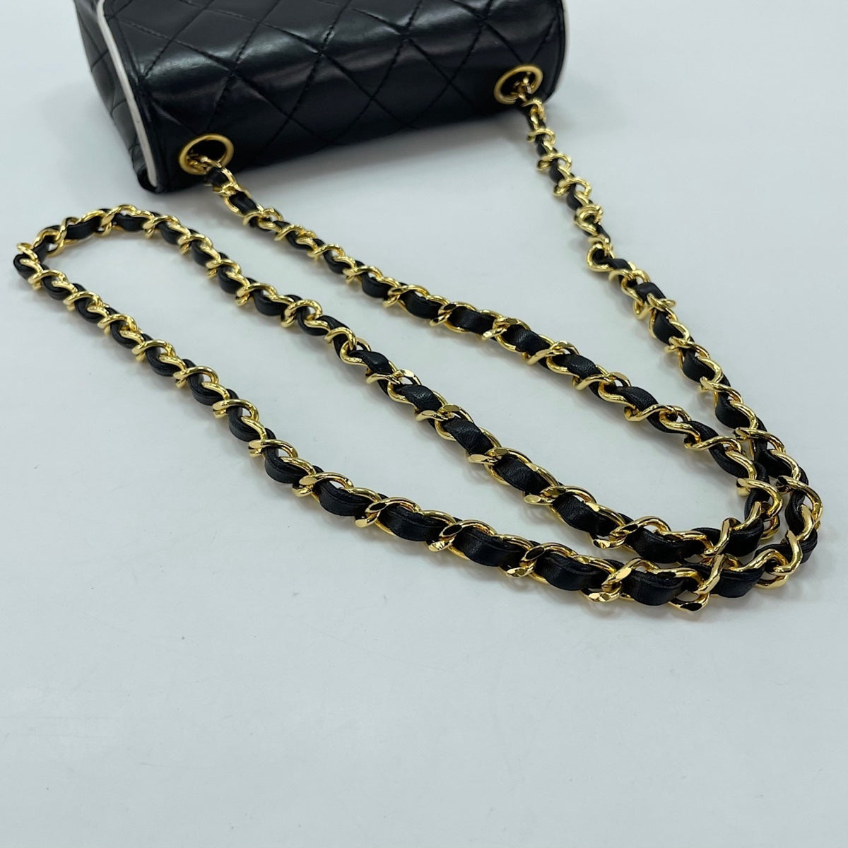 Chanel Matelasse Black Shoulder Bag (Pre-Owned)