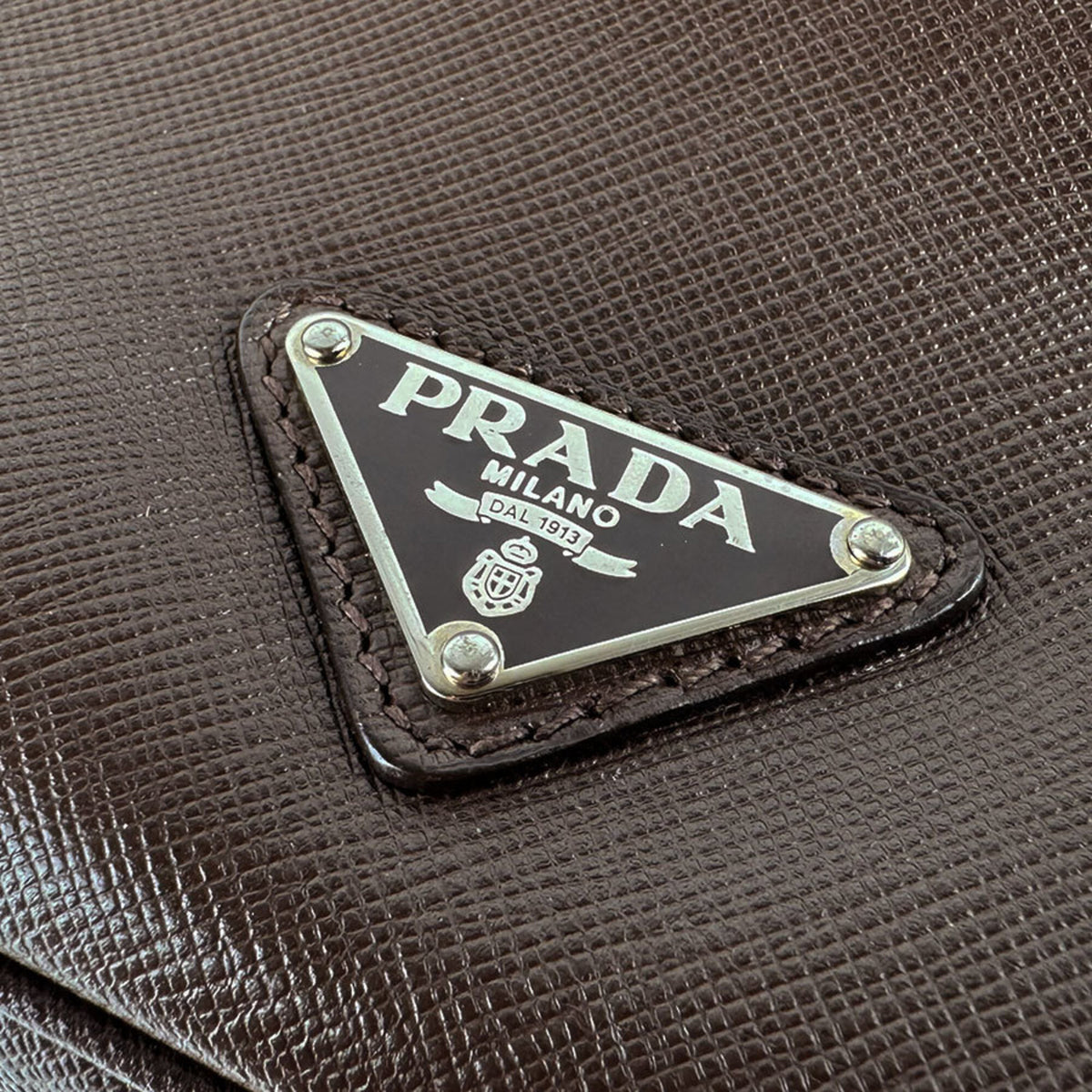 Prada Brown Leather Shoulder Bag (Pre-Owned)