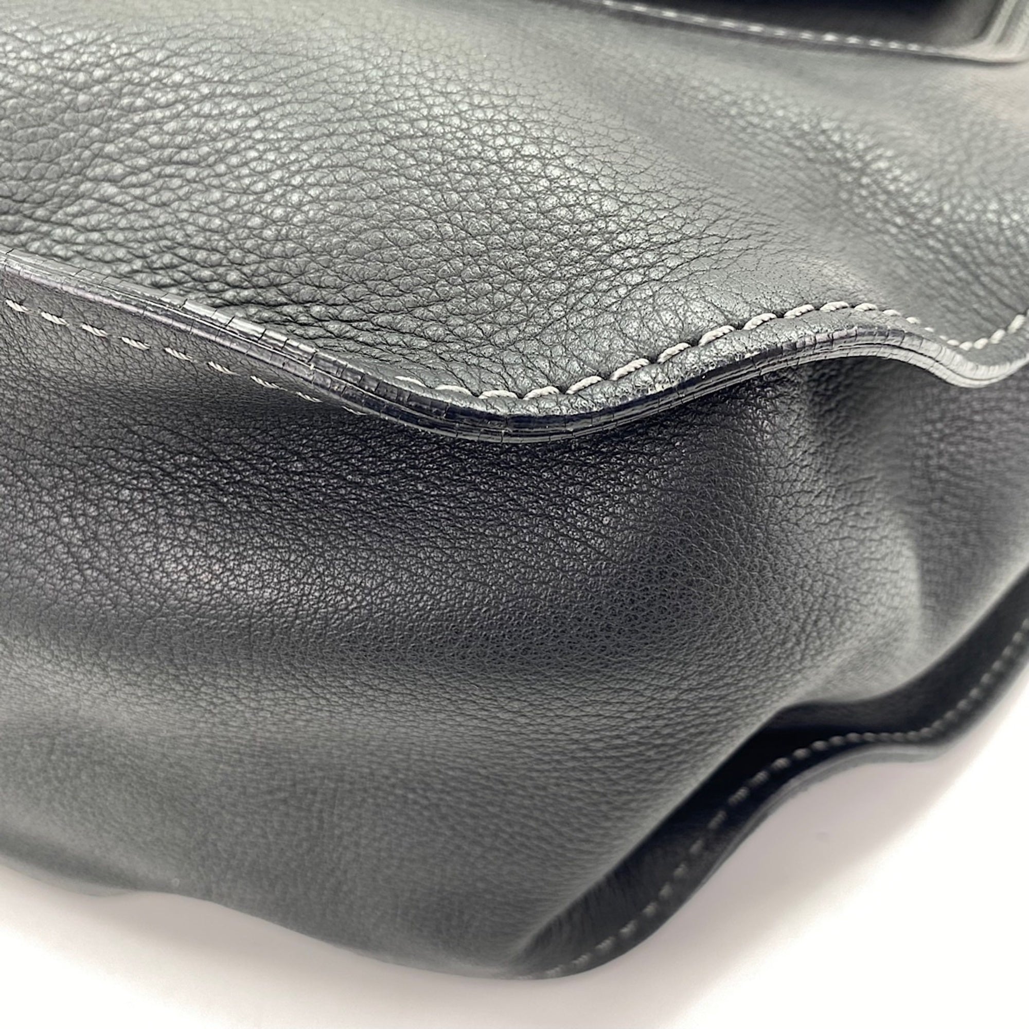 Chloé Black Handbag (Pre-Owned)