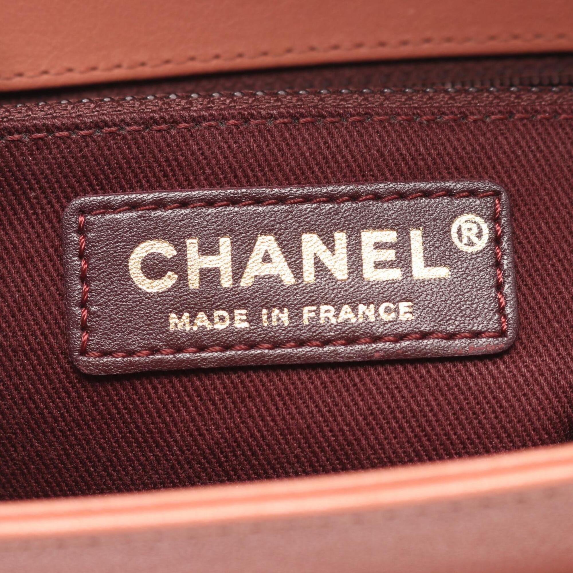 Chanel Matelasse Pink Leather Handbag Shoulder Bag (Pre-Owned)