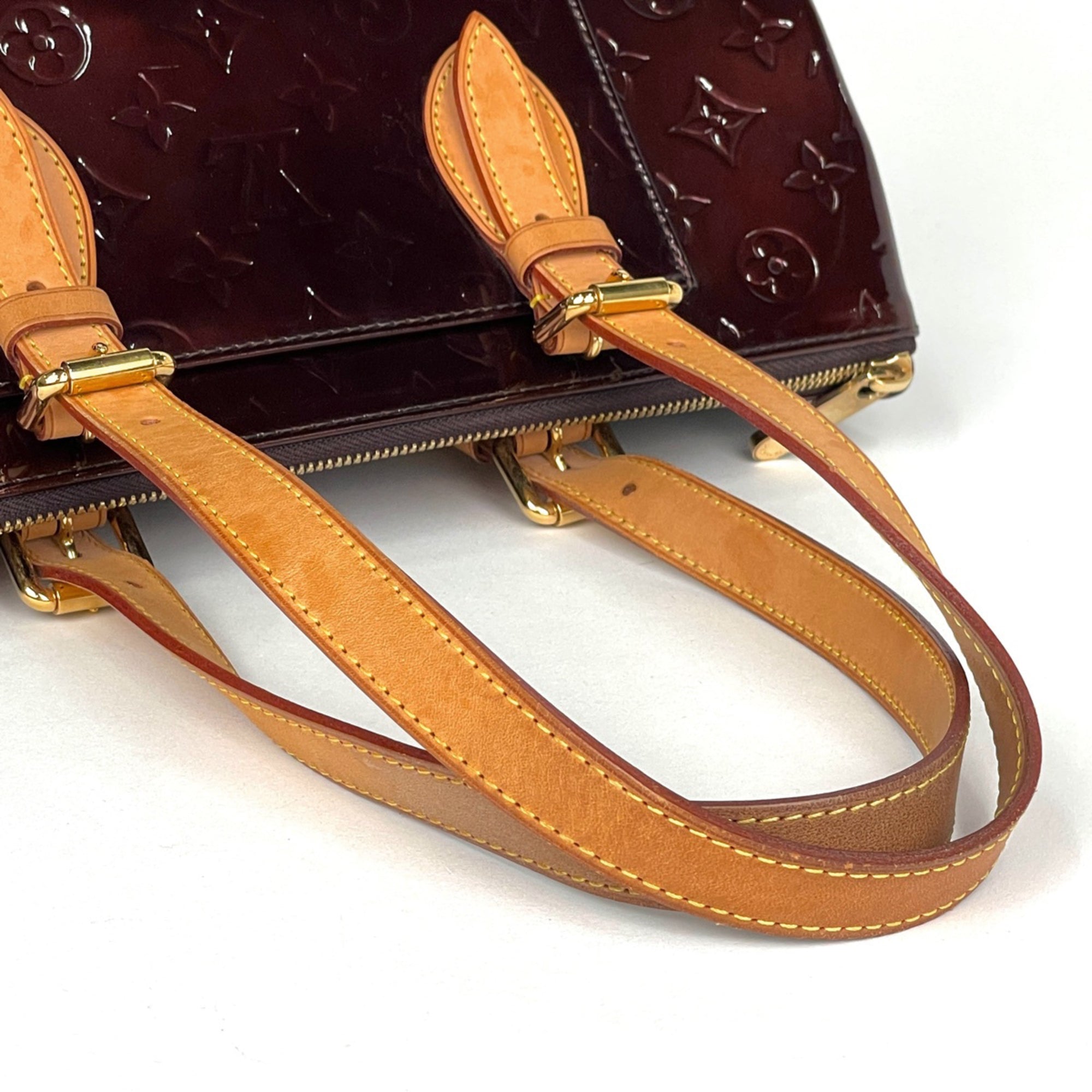 Louis Vuitton Amarante Monogram Vernis Shoulder Bag (Pre-Owned)