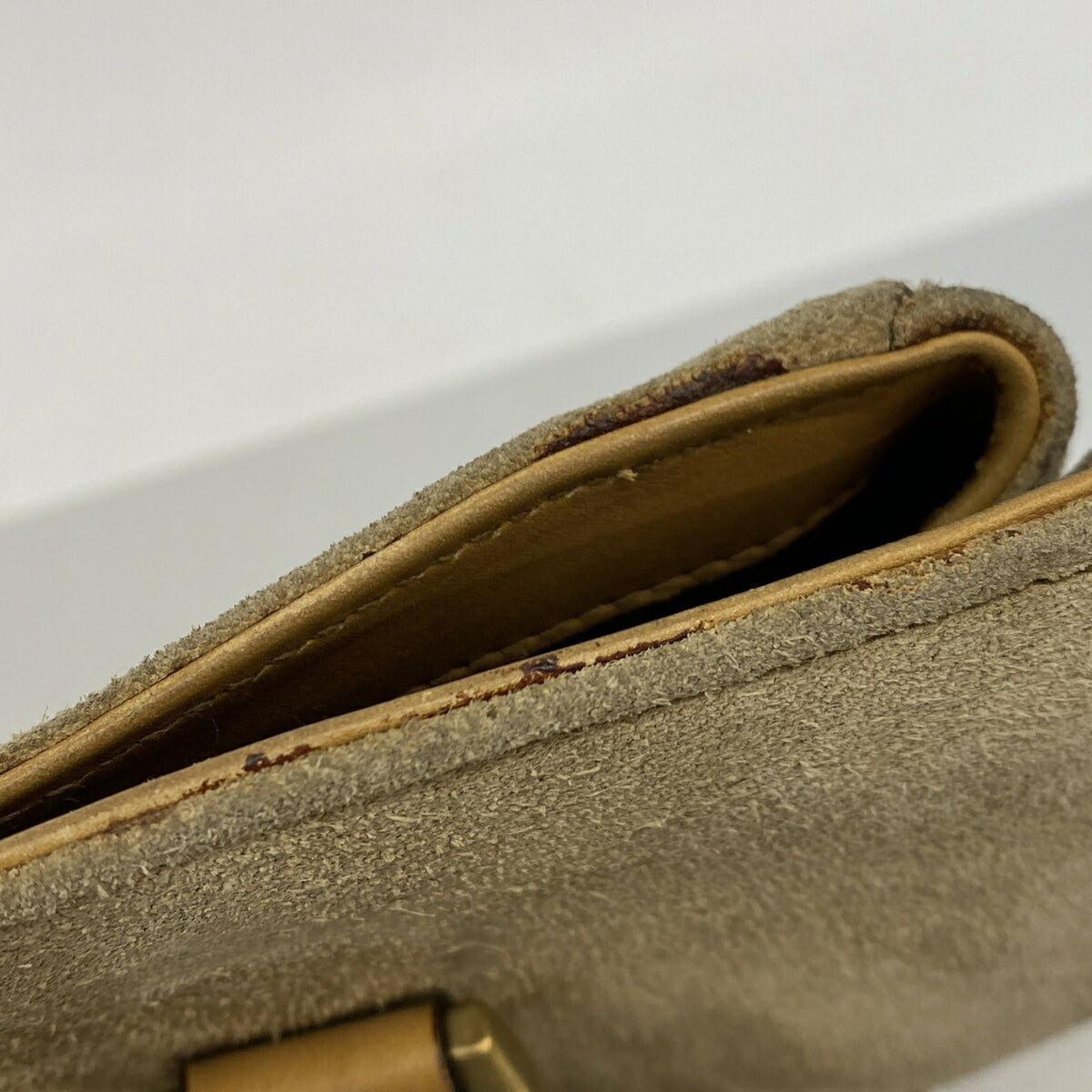 Gucci Beige Canvas Suede Handbag (Pre-Owned)