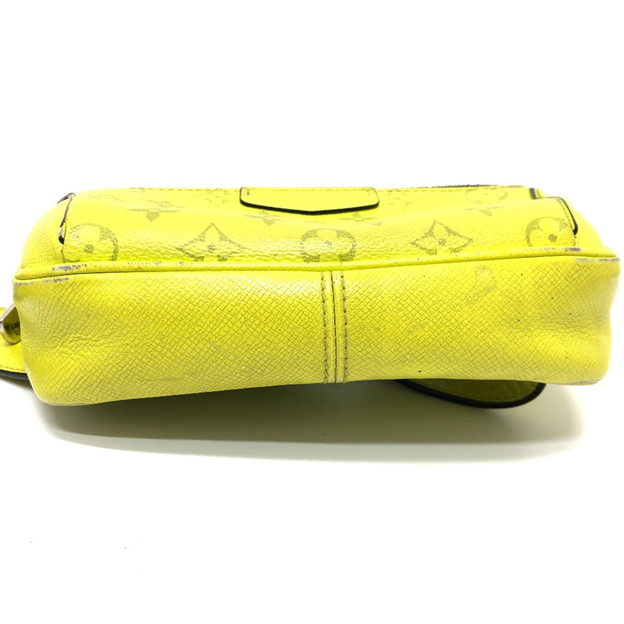 Louis Vuitton Yellow Leather Other (Pre-Owned)