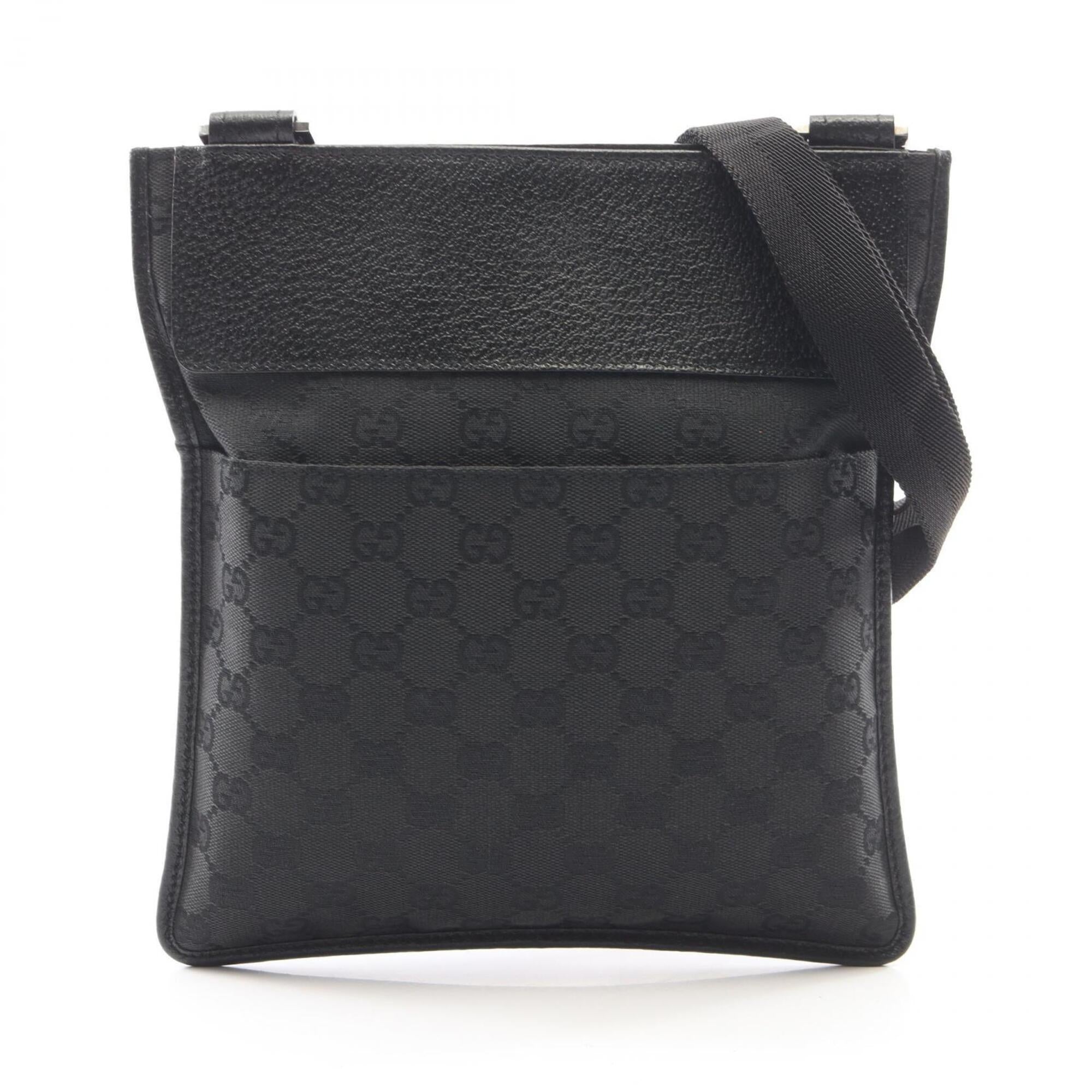 Gucci Black Canvas Leather Handbag Shoulder Bag (Pre-Owned)