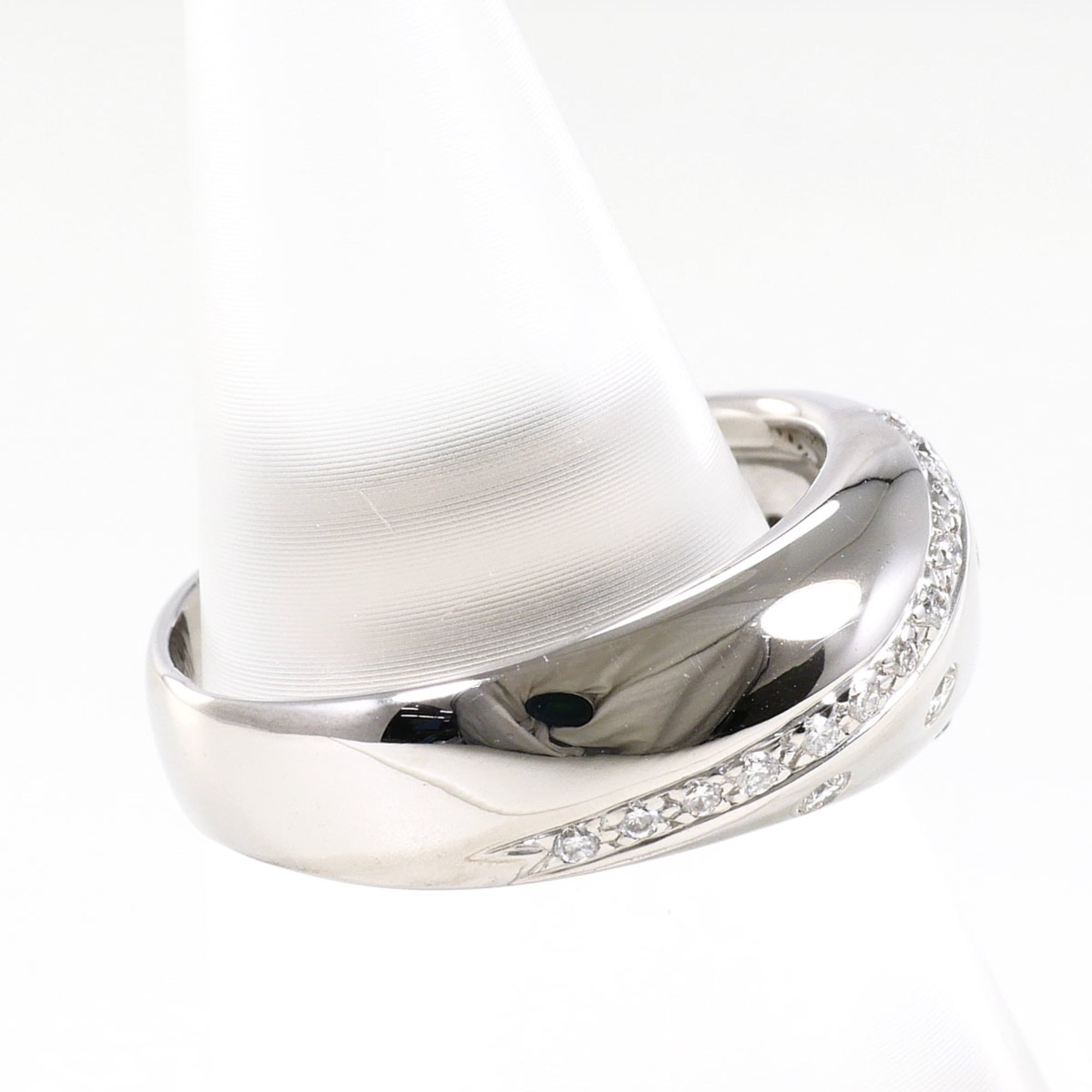 Unbranded White Gold White Gold (18K) Band Ring (Pre-Owned)