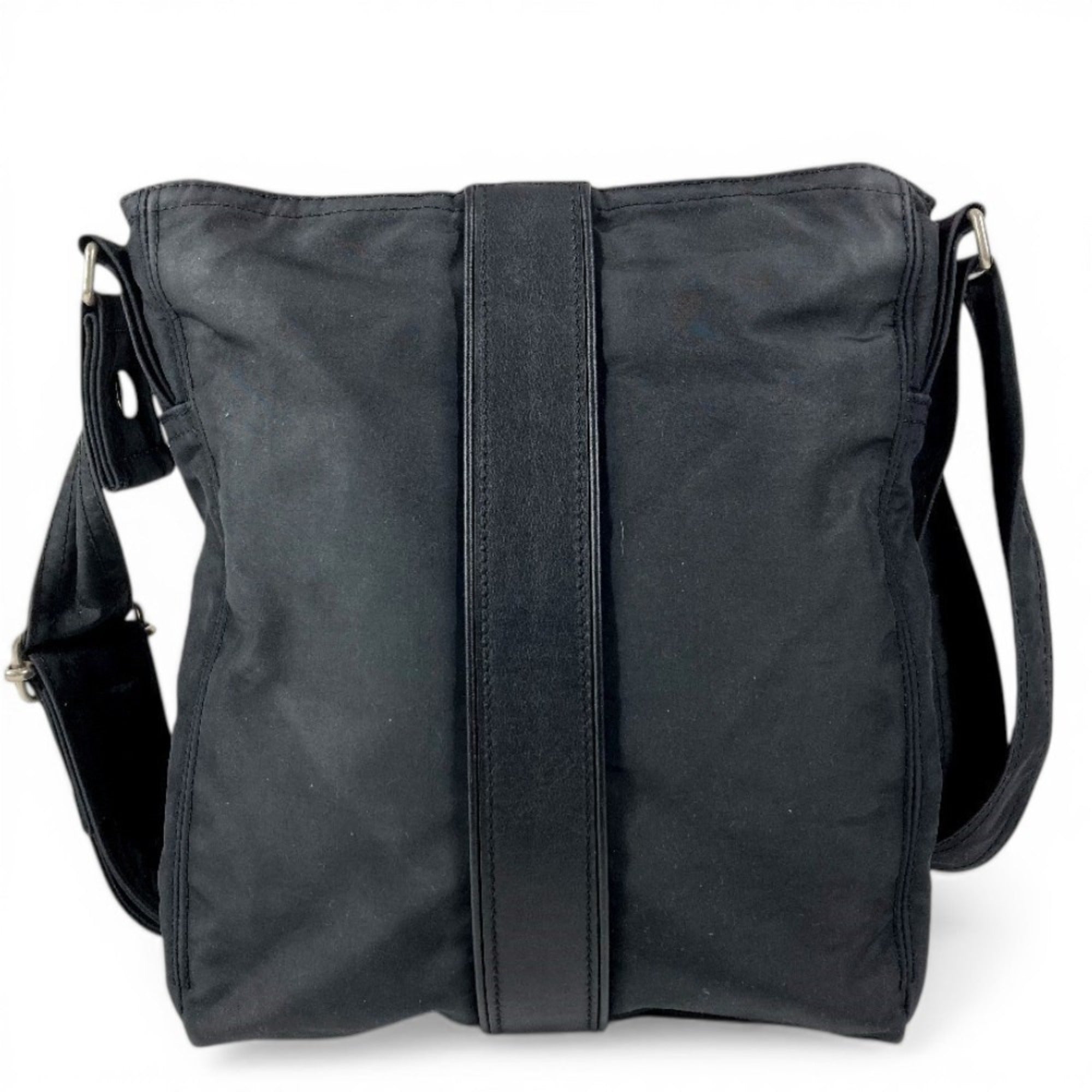 Hermes Black Nylon Pochette Shoulder Bag (Pre-Owned)