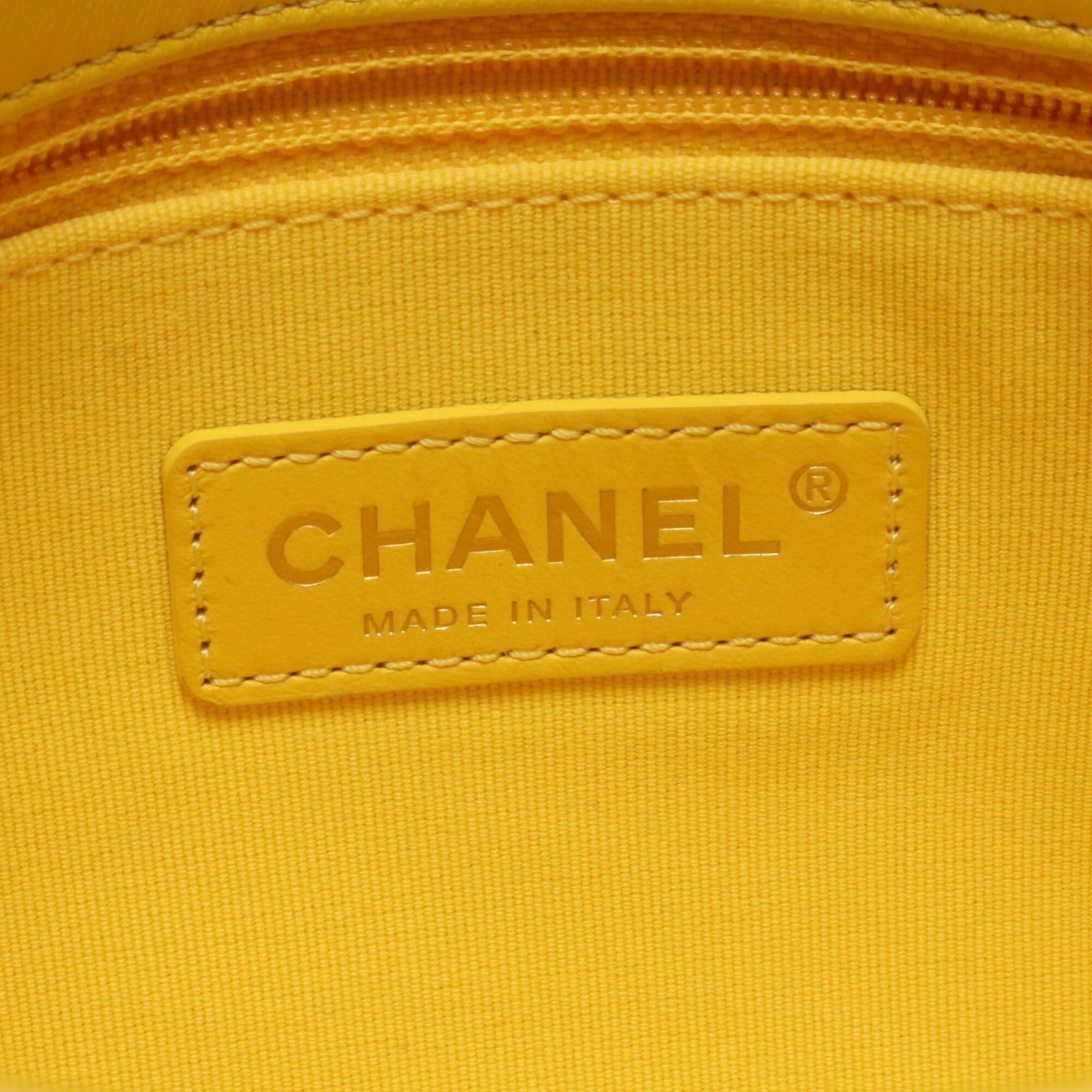 Chanel Yellow Leather Handbag Shoulder Bag (Pre-Owned)