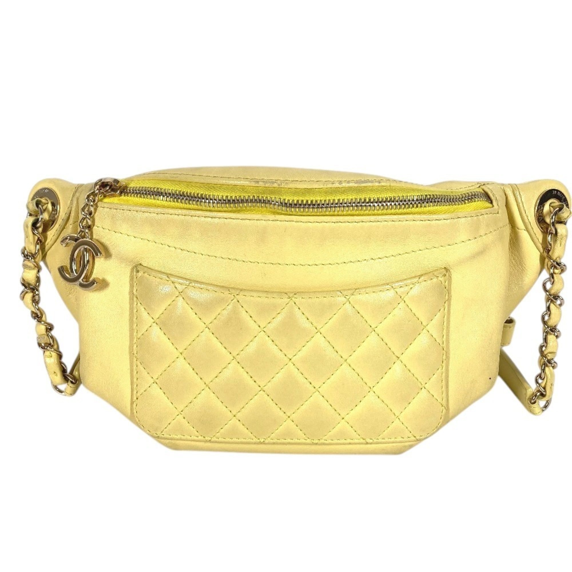 Chanel Matelasse Yellow Leather Sling Bag (Pre-Owned)