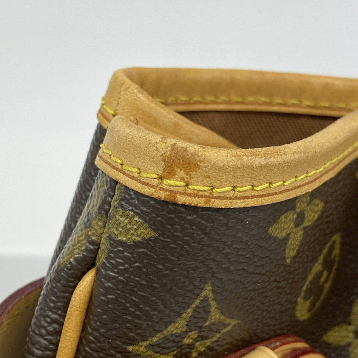 Louis Vuitton Brown Tote Bag (Pre-Owned)