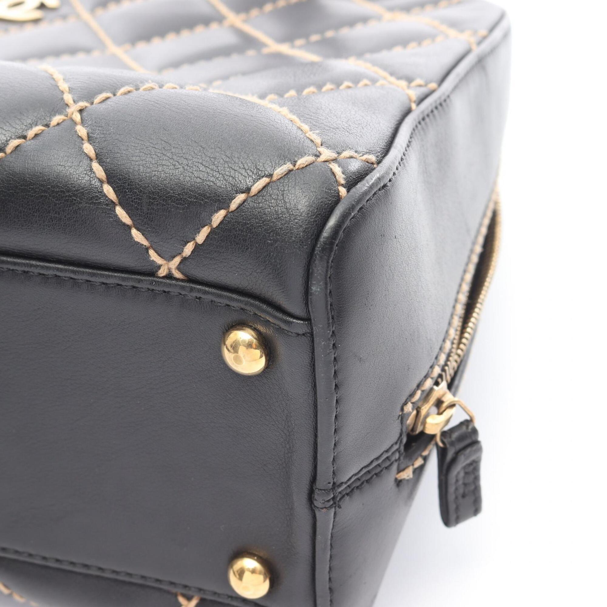 Chanel Wild Stitch Black Leather Handbag (Pre-Owned)