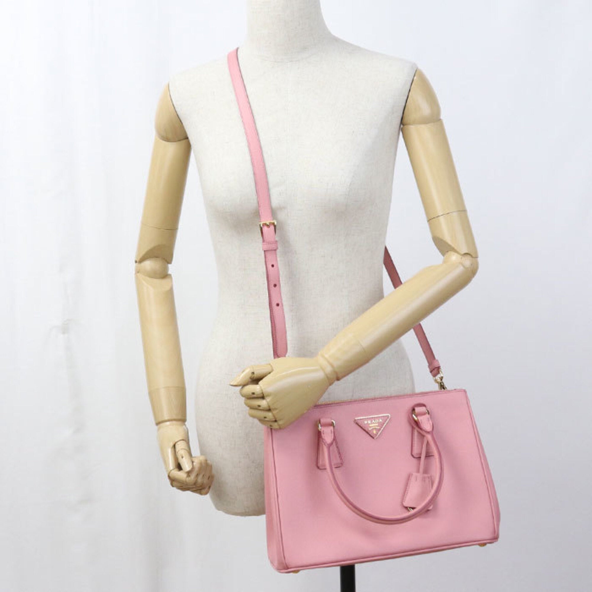 Prada Pink Leather Tote Bag (Pre-Owned)