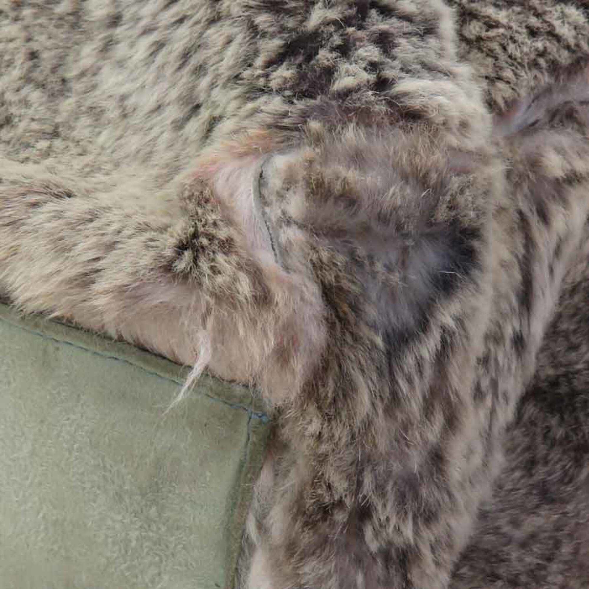 Chanel Beige Gray Fur Suede Handbag Tote Bag (Pre-Owned)