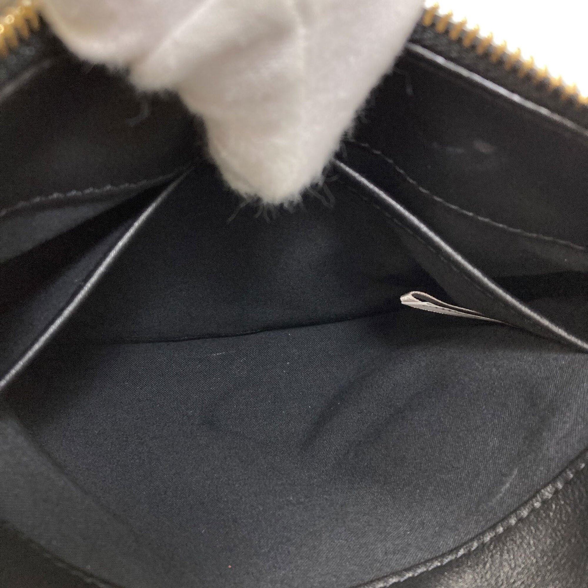 Jimmy Choo Black Leather Shoulder Bag (Pre-Owned)