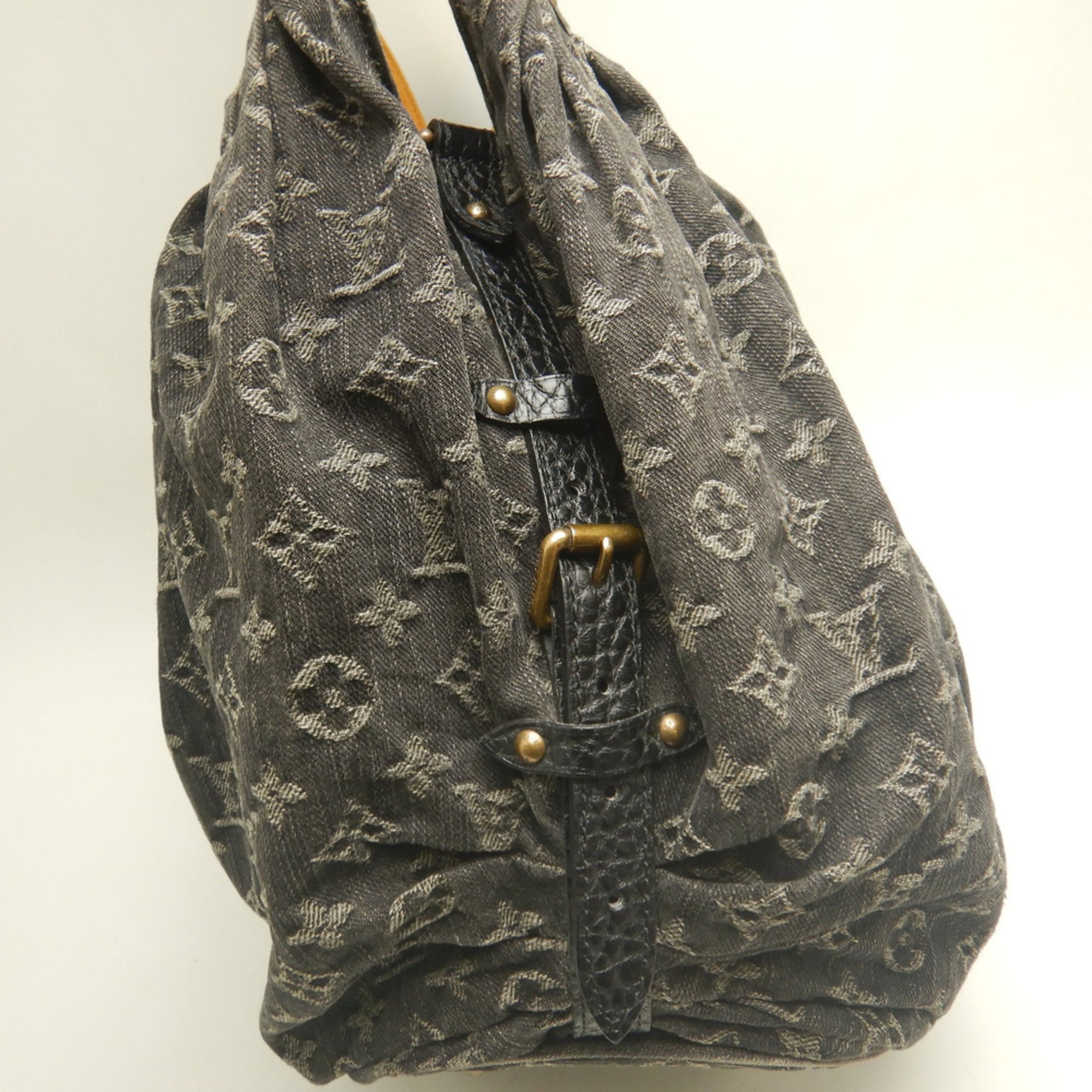 Louis Vuitton Noir Monogram Denim Tote Bag (Pre-Owned)