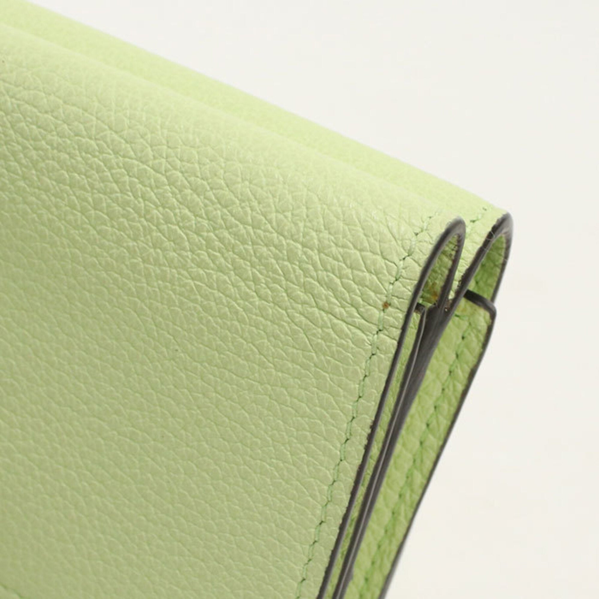 Gucci Green Leather Wallet (Tri-Fold) (Pre-Owned)