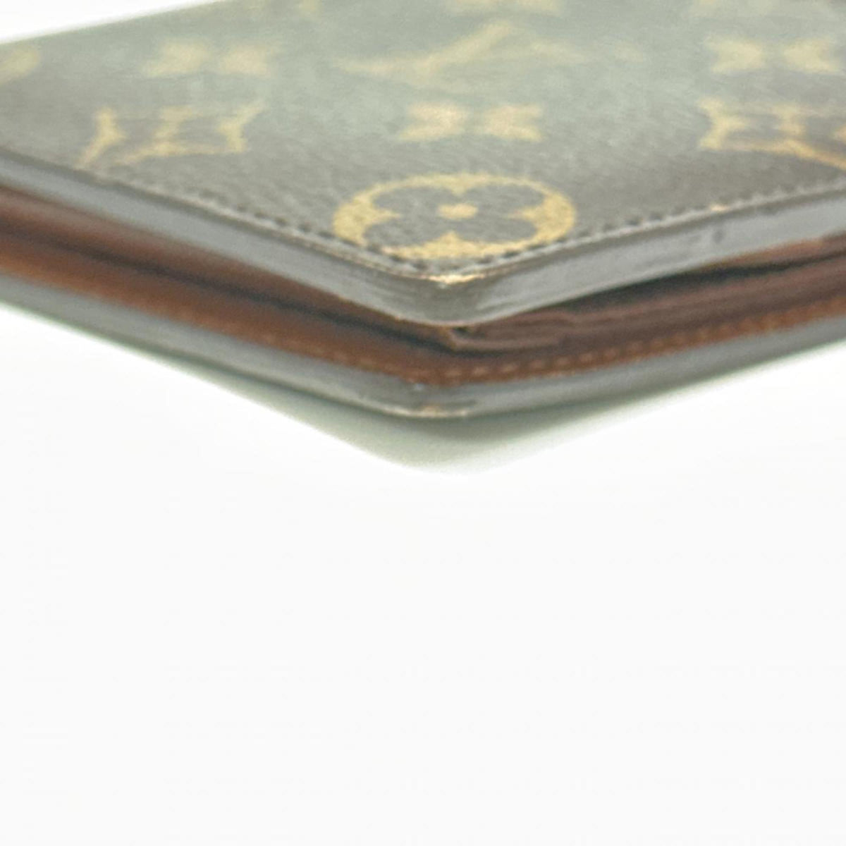 Louis Vuitton Brown Monogram Monogram Wallet (Bi-Fold) (Pre-Owned)