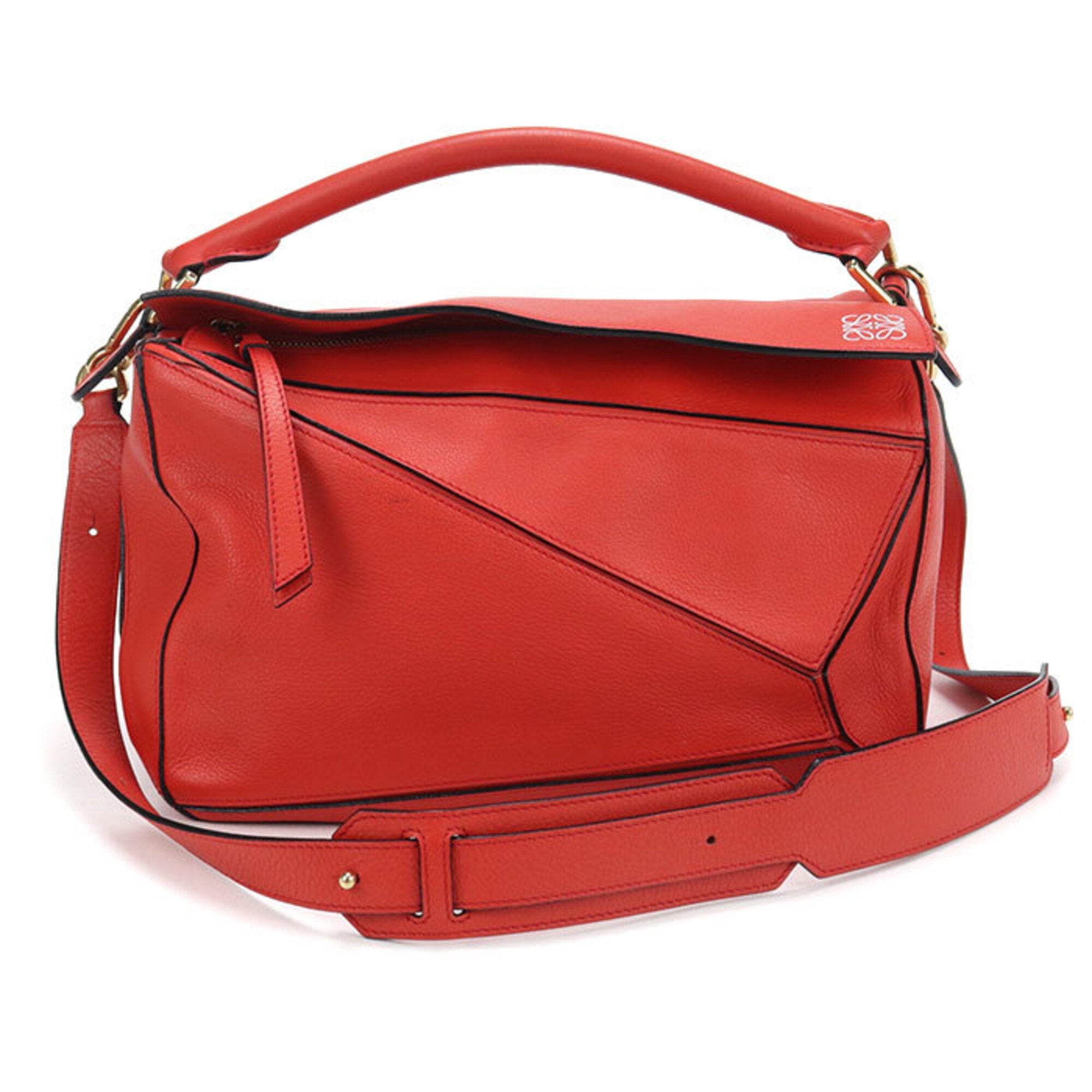 Loewe Red Color Leather Handbag (Pre-Owned)