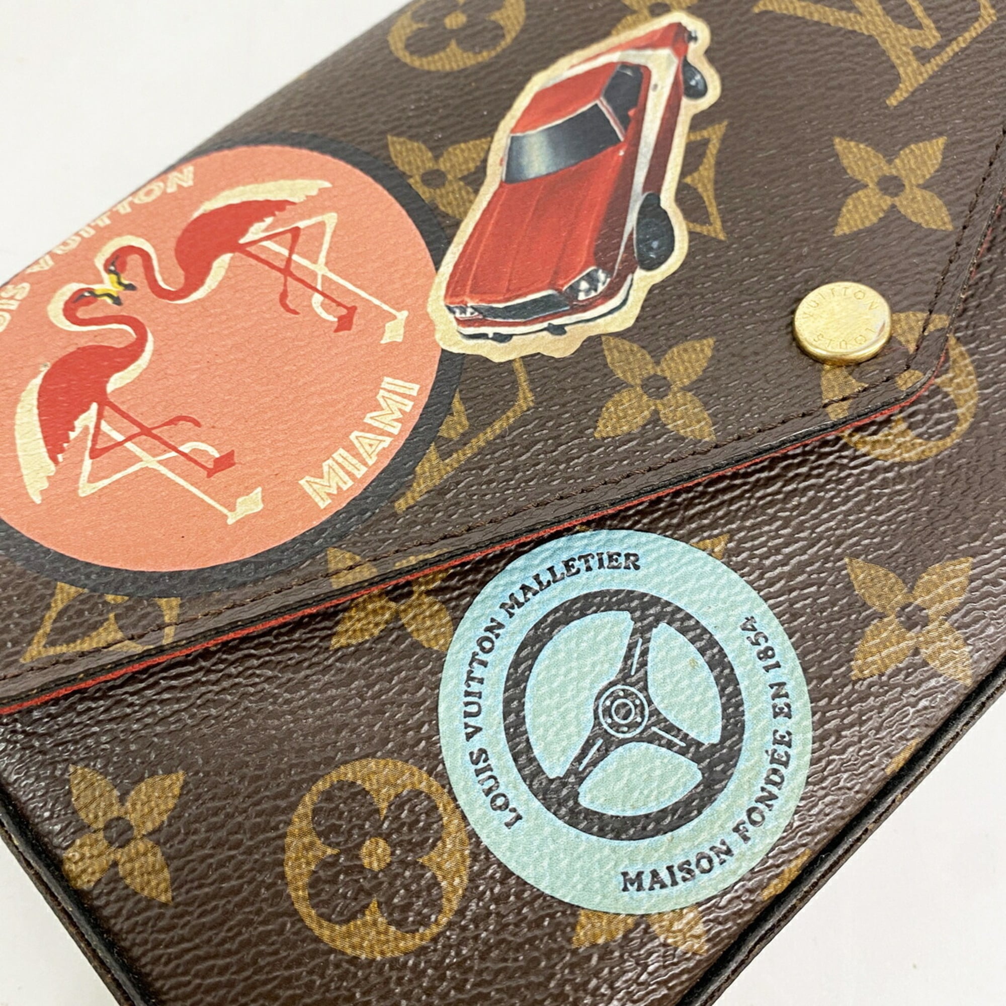 Louis Vuitton Brown Chain/Shoulder Wallet (Pre-Owned)