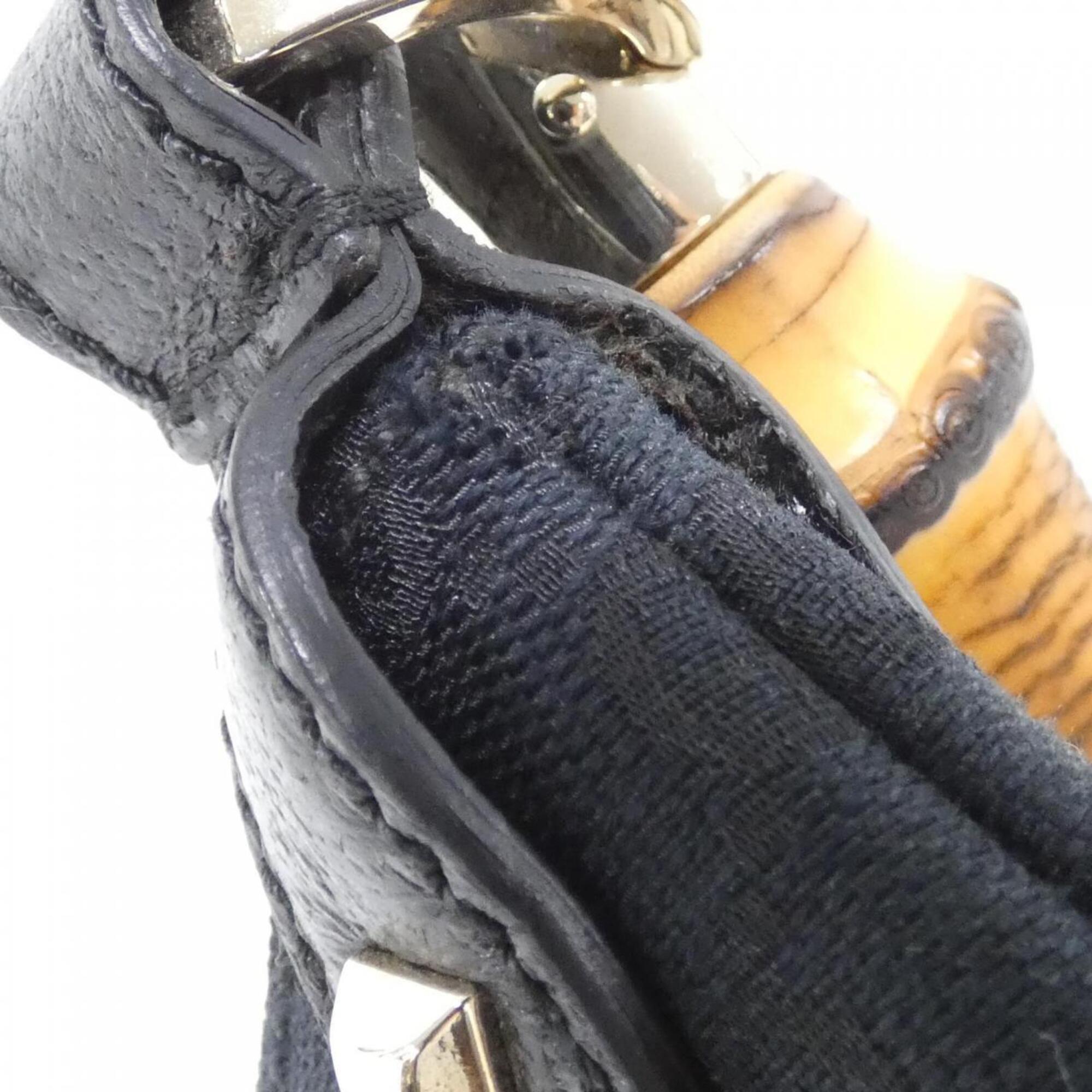 Gucci Black Gg Canvas Shoulder Bag (Pre-Owned)