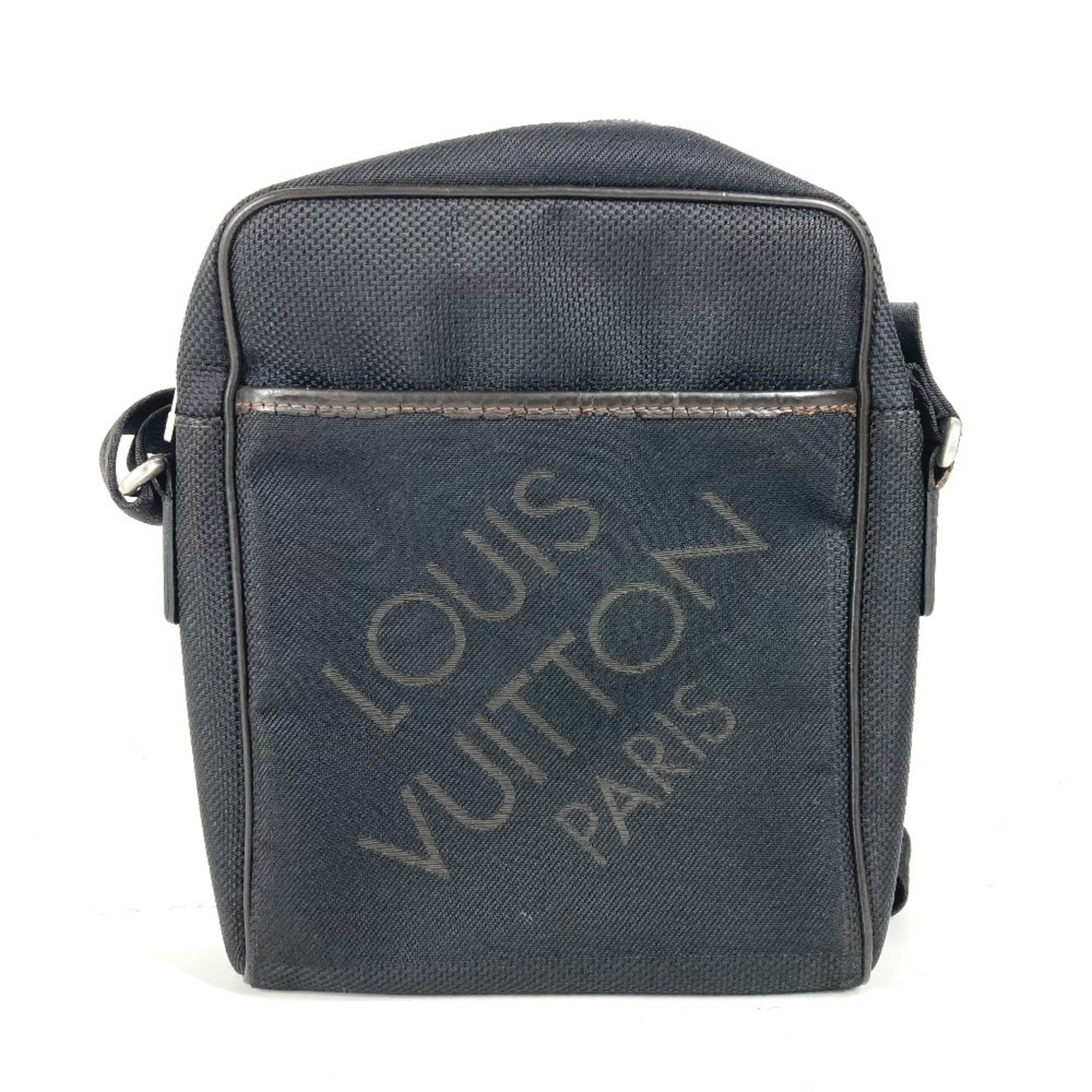 Louis Vuitton Black Noir Damier Geant Pochette Shoulder Bag (Pre-Owned)